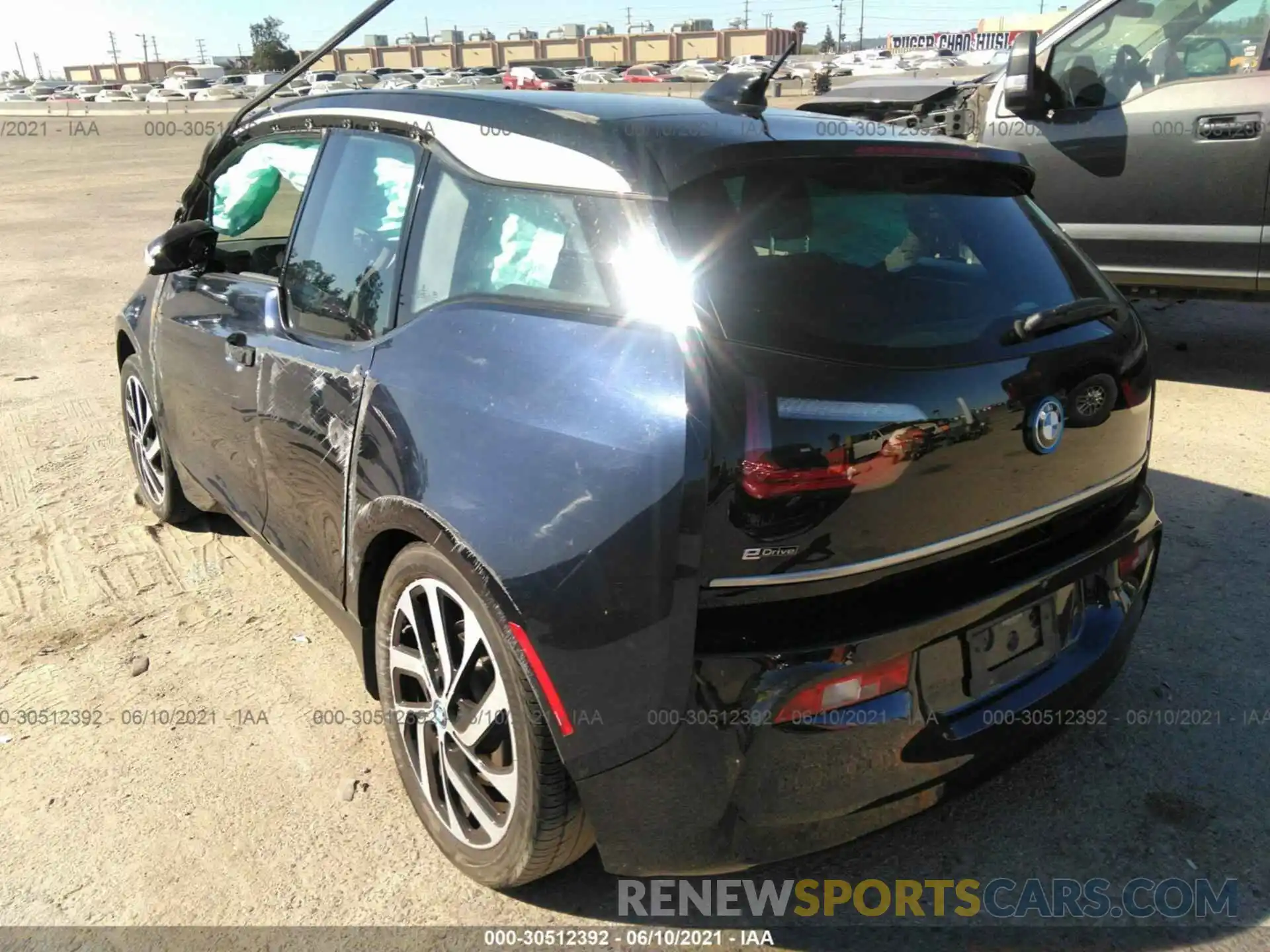 3 Photograph of a damaged car WBY8P4C55KVD32309 BMW I3 2019