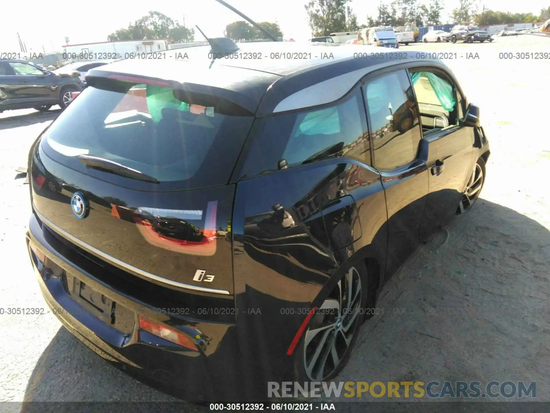 4 Photograph of a damaged car WBY8P4C55KVD32309 BMW I3 2019