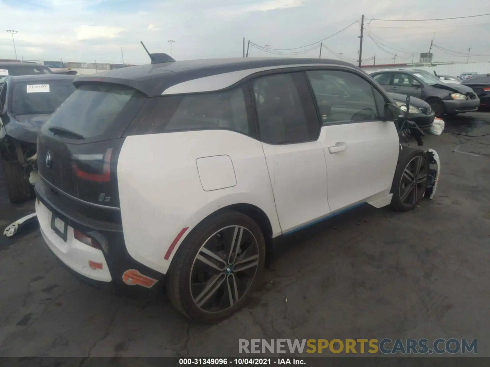 4 Photograph of a damaged car WBY8P4C56K7D49351 BMW I3 2019