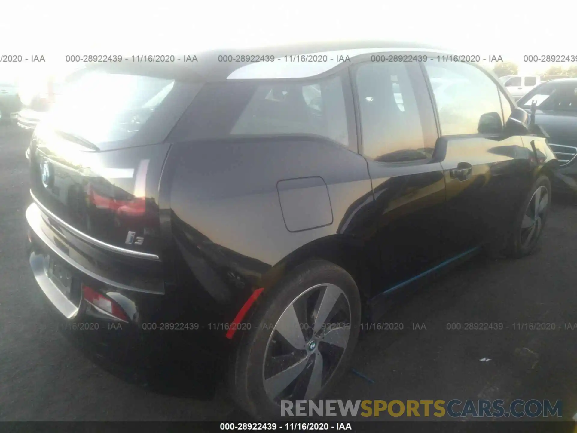 4 Photograph of a damaged car WBY8P4C57K7D18075 BMW I3 2019