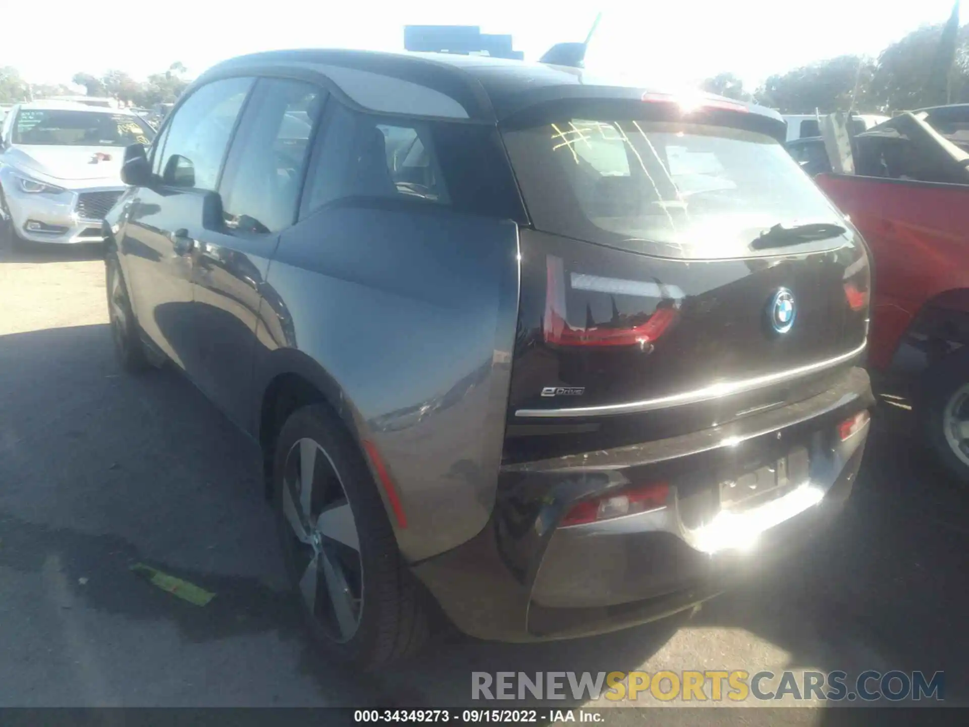 3 Photograph of a damaged car WBY8P4C59K7D36190 BMW I3 2019