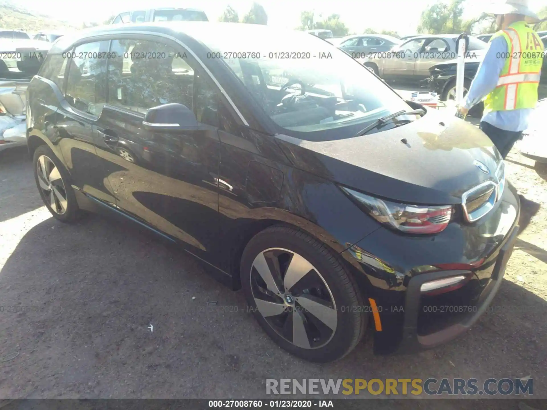 1 Photograph of a damaged car WBY8P4C59K7E52084 BMW I3 2019