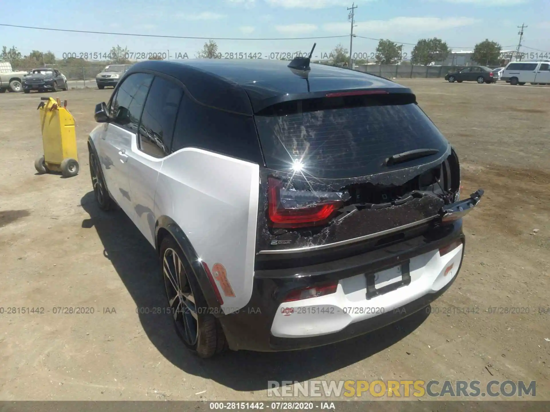 3 Photograph of a damaged car WBY8P6C55K7D06311 BMW I3 2019