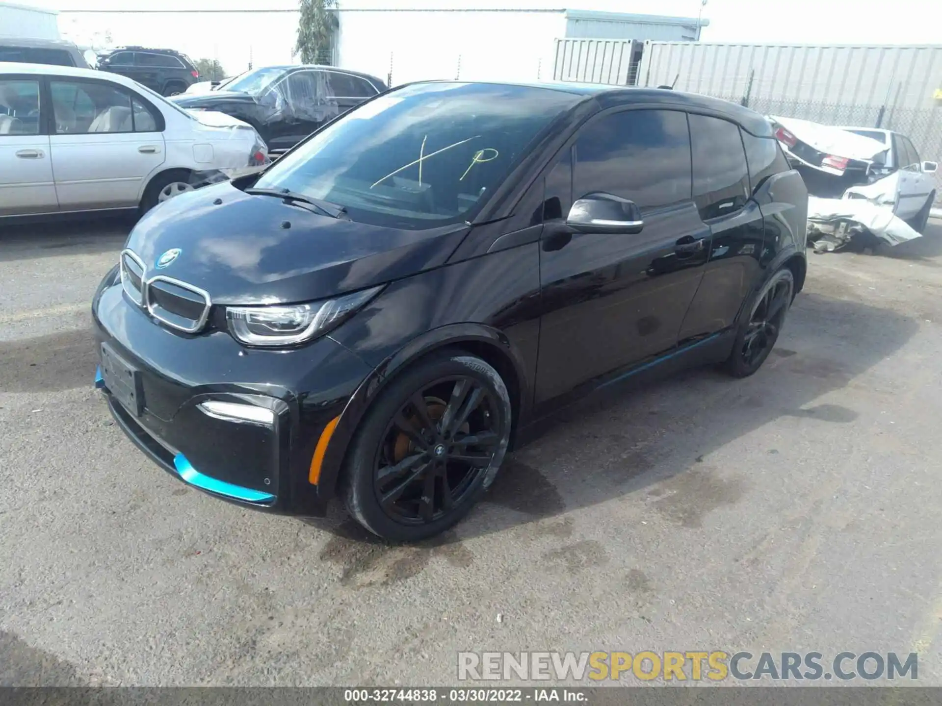 2 Фотография поврежденного автомобиля WBY8P8C54KVD35287 BMW I3 2019