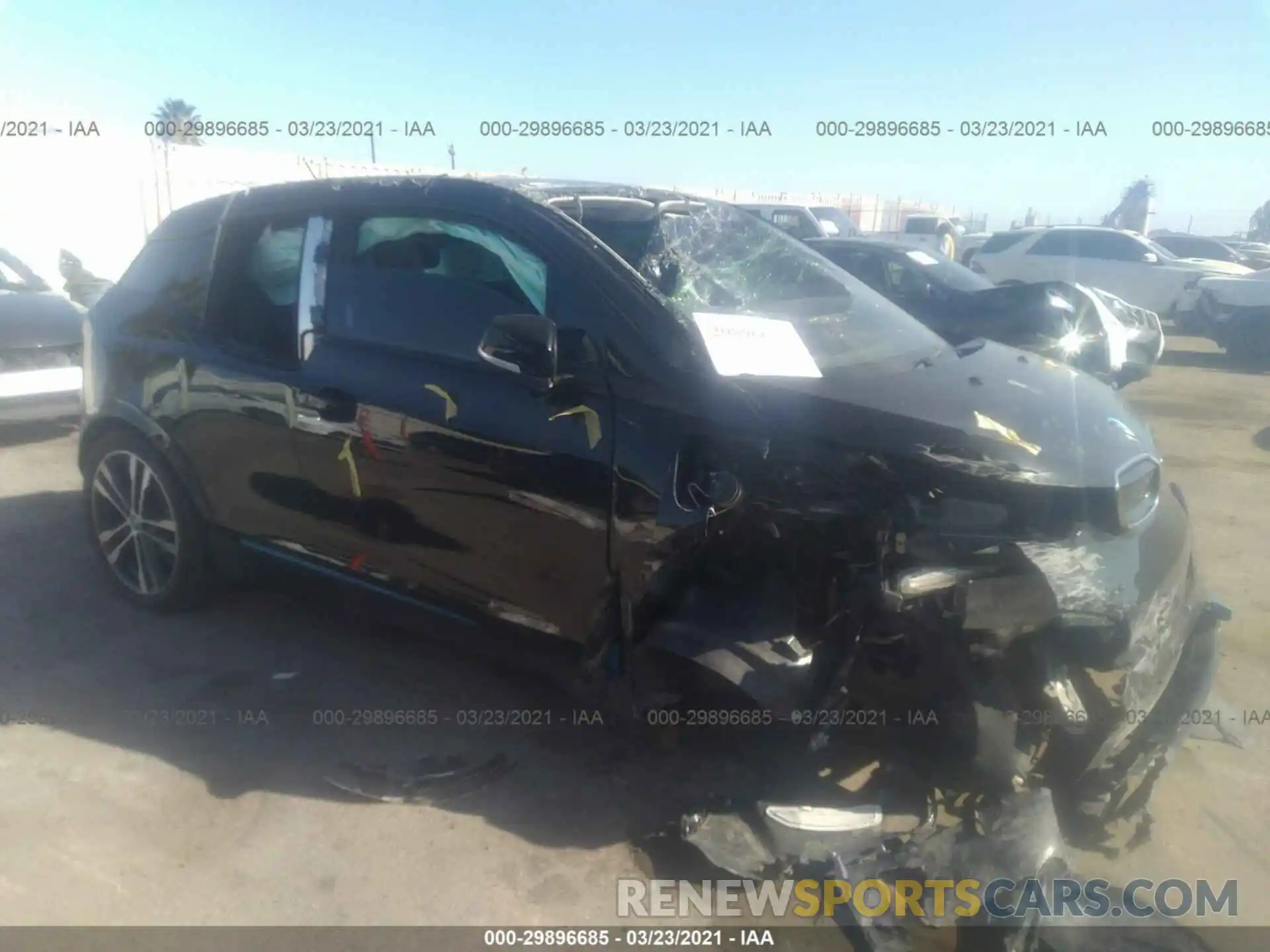 1 Photograph of a damaged car WBY8P8C57K7D20044 BMW I3 2019