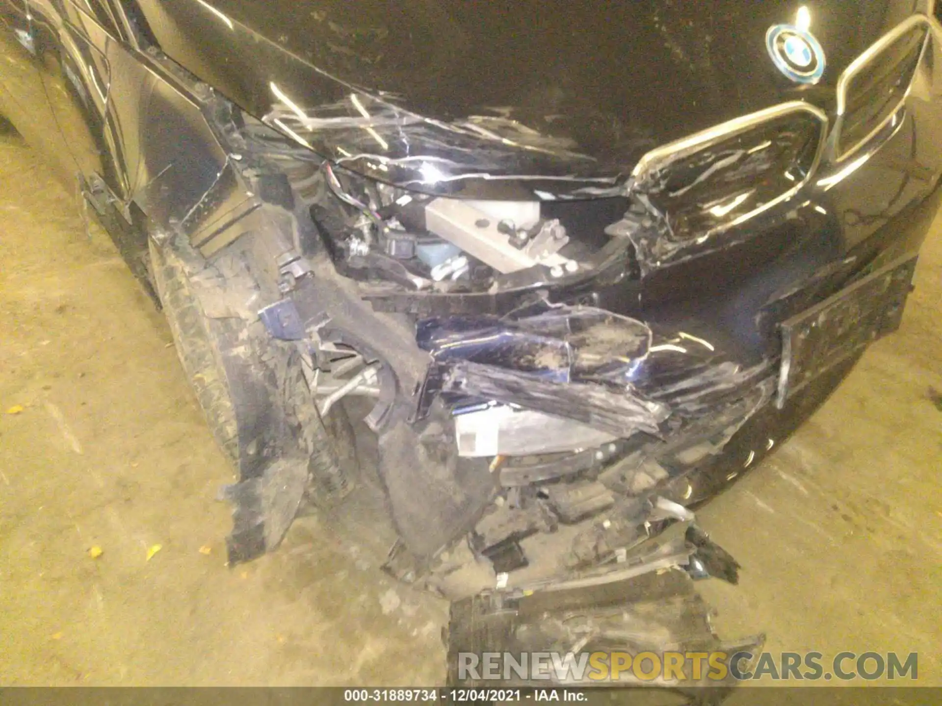 6 Photograph of a damaged car WBY8P8C58K7D14088 BMW I3 2019