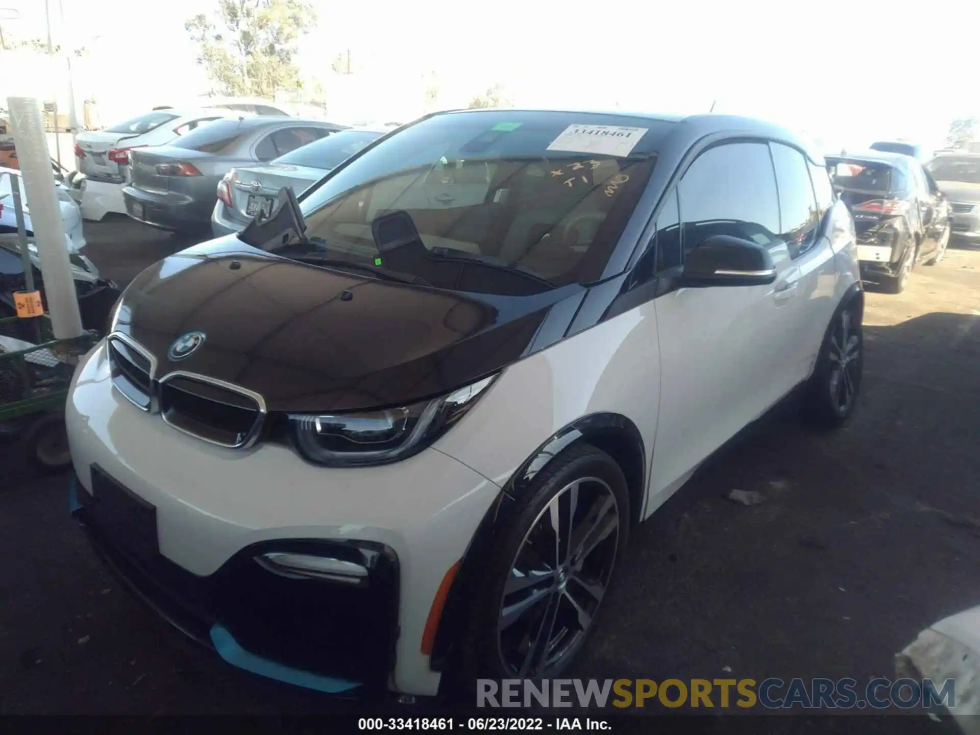 2 Photograph of a damaged car WBY8P8C5XK7D37064 BMW I3 2019