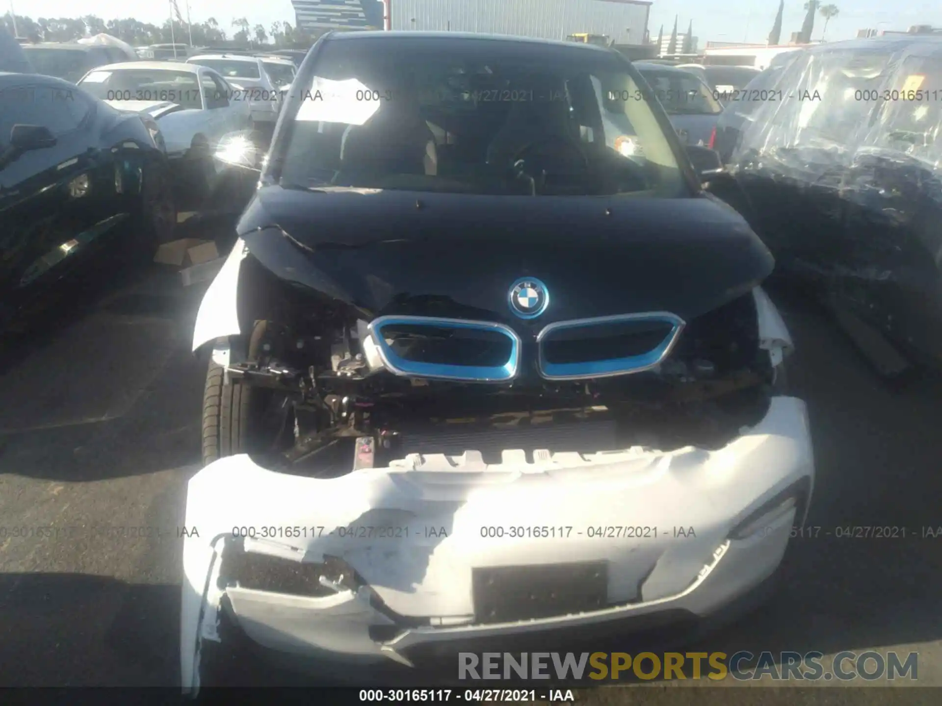 6 Photograph of a damaged car WBY8P2C07L7G77128 BMW I3 2020