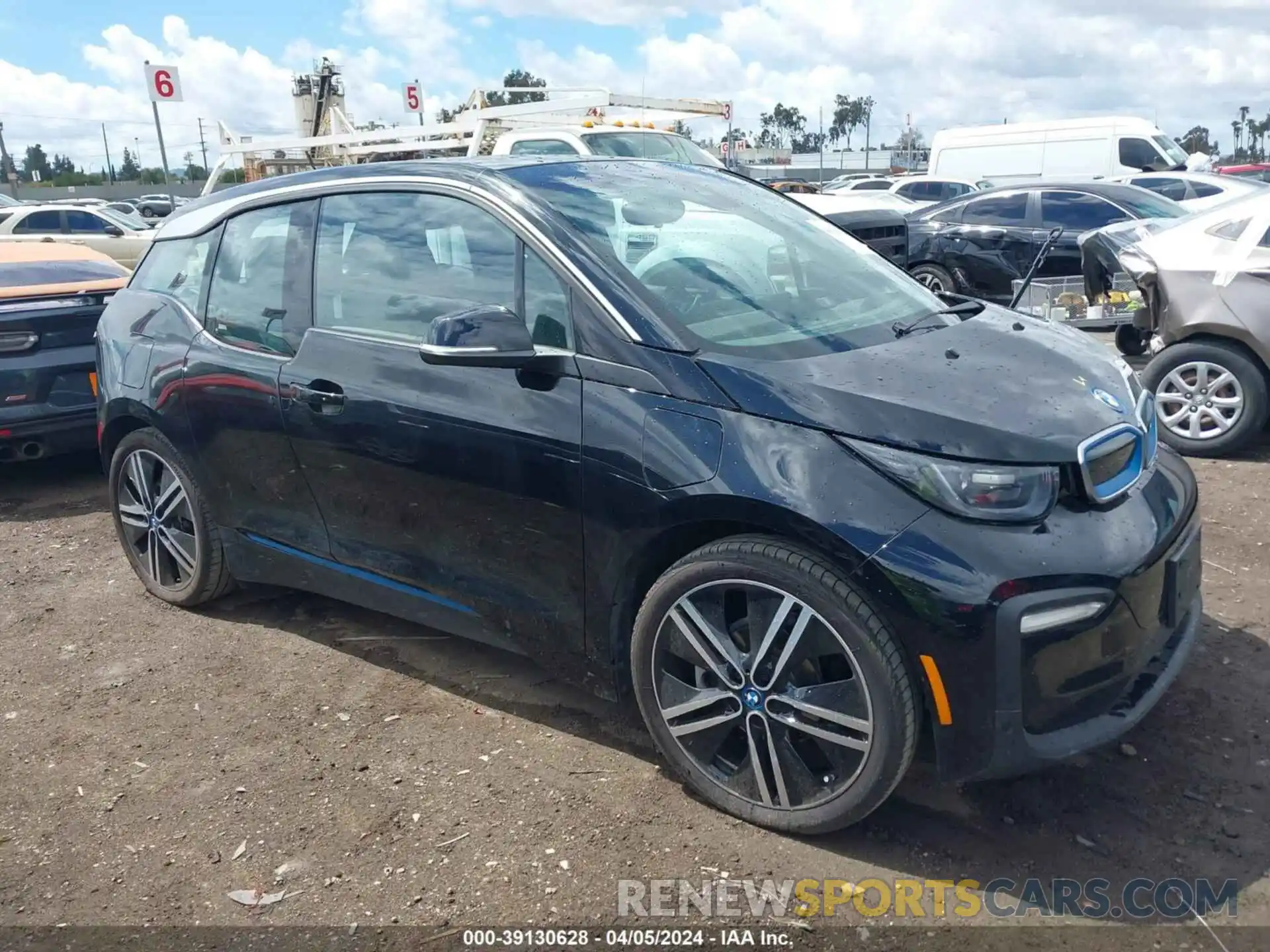 1 Photograph of a damaged car WBY8P4C06L7G13593 BMW I3 2020