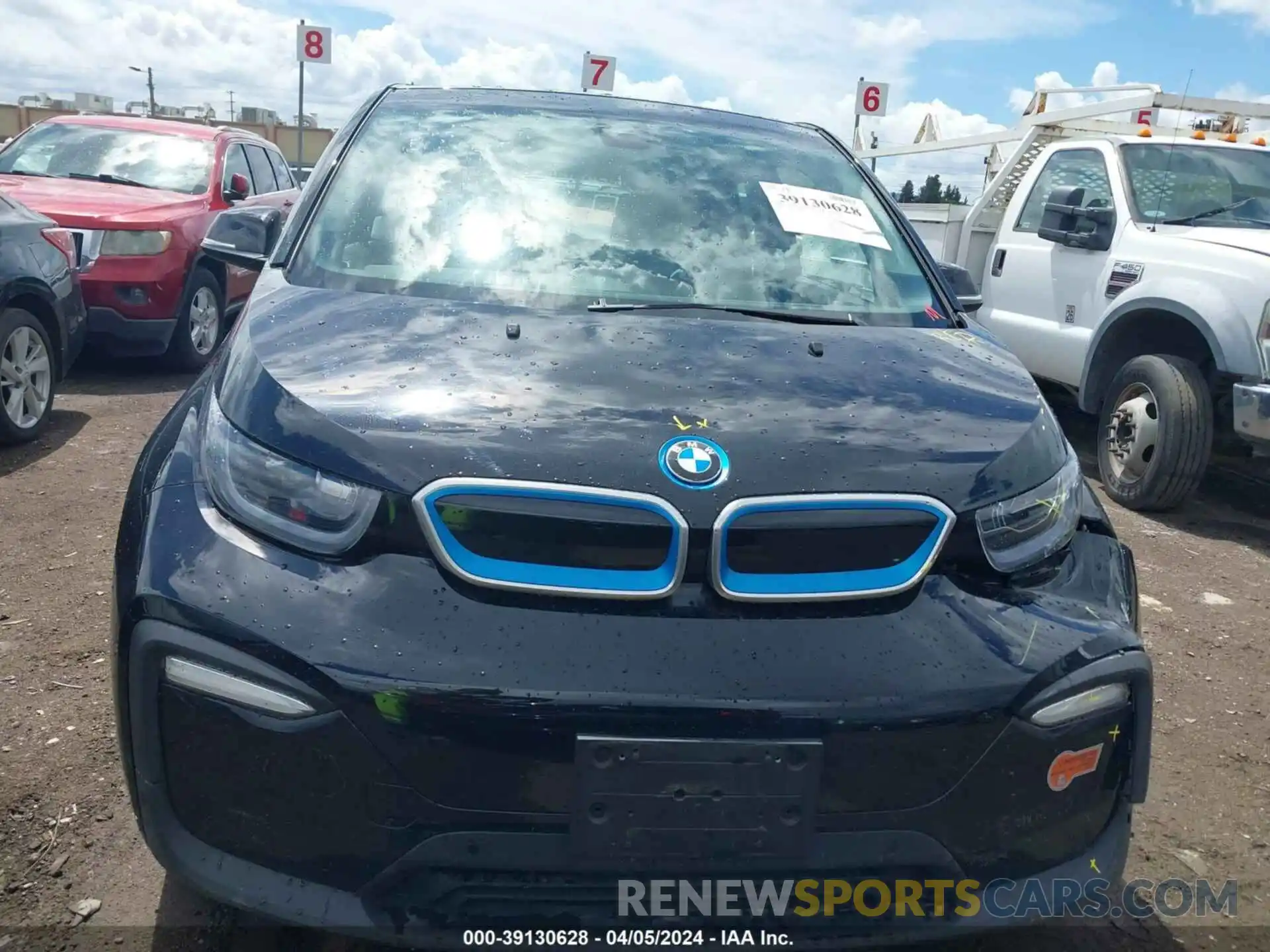 12 Фотография поврежденного автомобиля WBY8P4C06L7G13593 BMW I3 2020