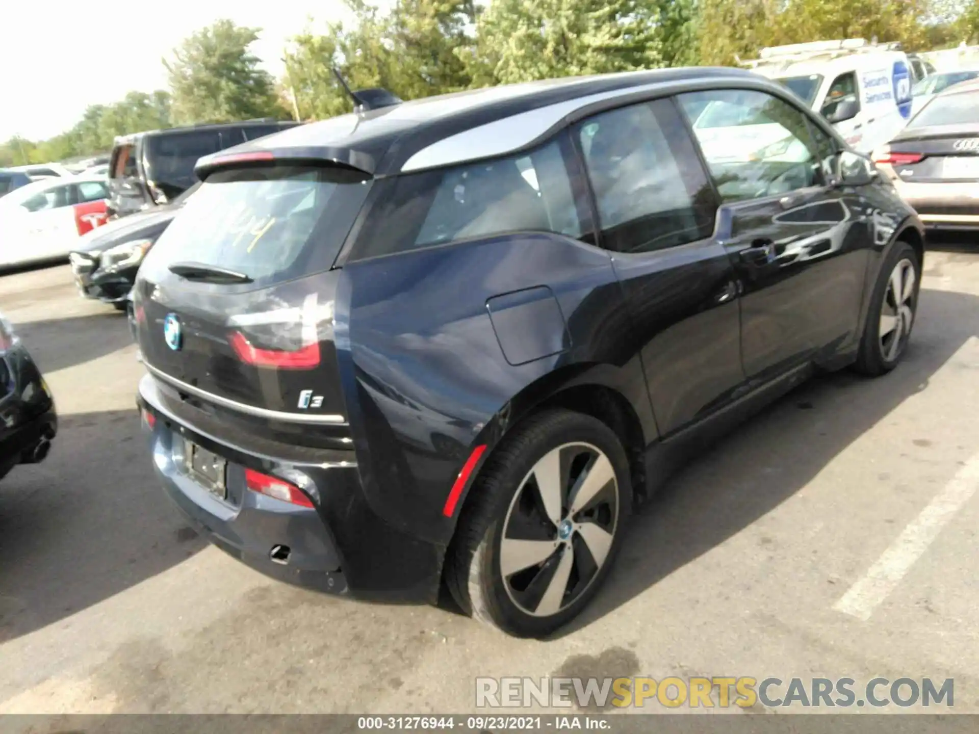 4 Photograph of a damaged car WBY8P4C08L7G30847 BMW I3 2020