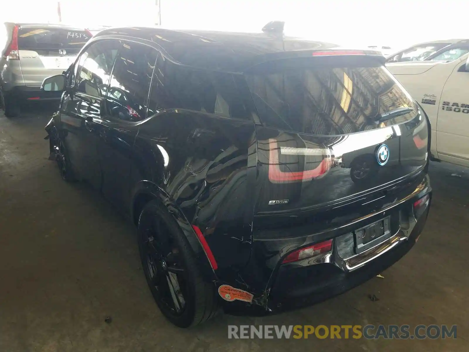 3 Photograph of a damaged car WBY8P6C54K7D51188 BMW I3 S BEV 2019