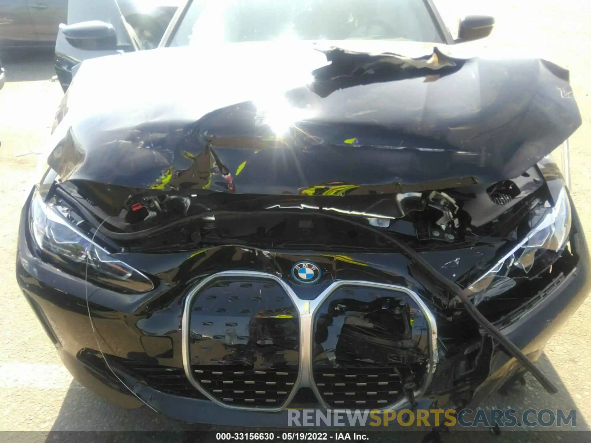 6 Photograph of a damaged car WBY73AW03NFM59741 BMW I4 2022