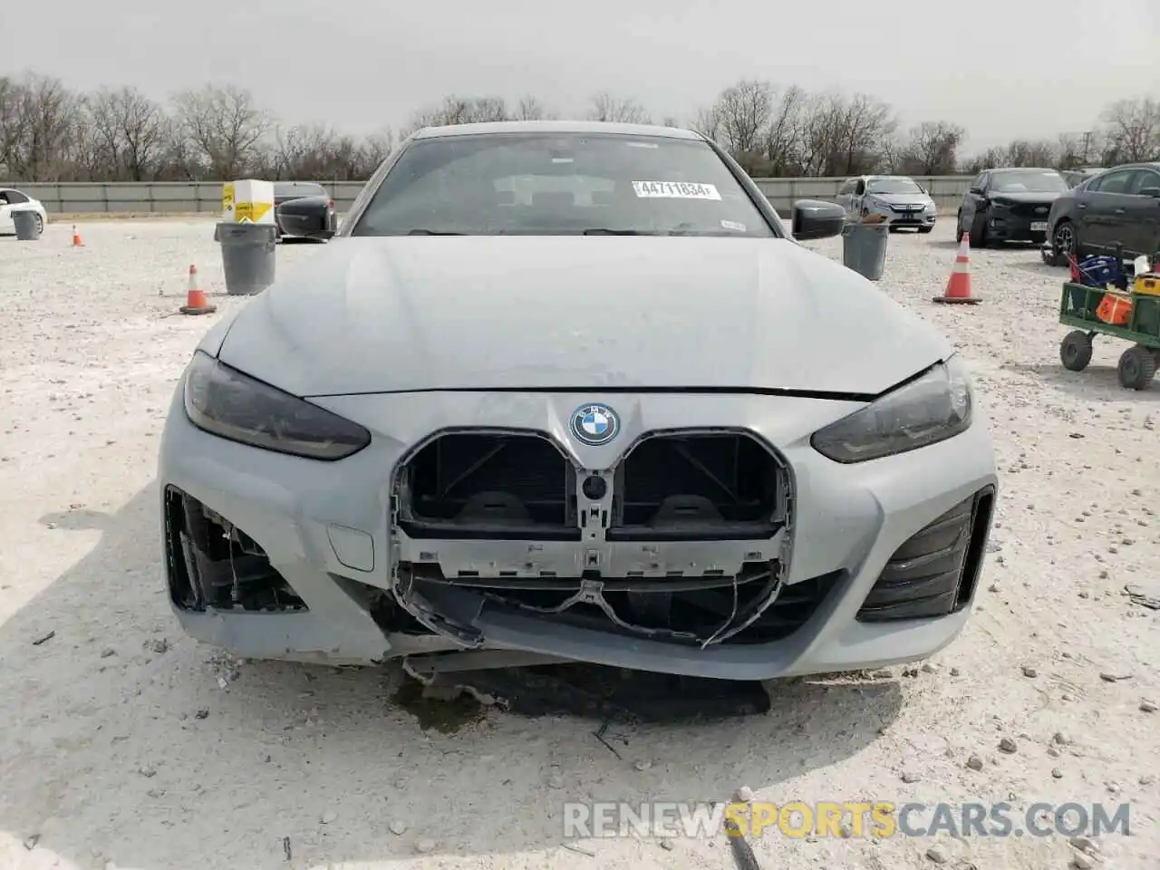 5 Photograph of a damaged car WBY73AW0XPFN96159 BMW I4 EDRIVE4 2023