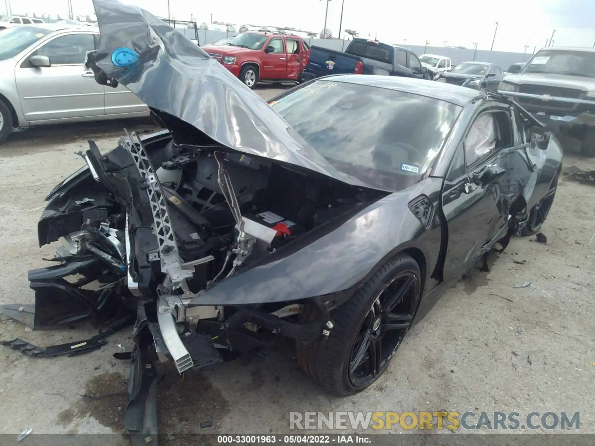 6 Photograph of a damaged car WBY2Z4C59KVB81894 BMW I8 2019