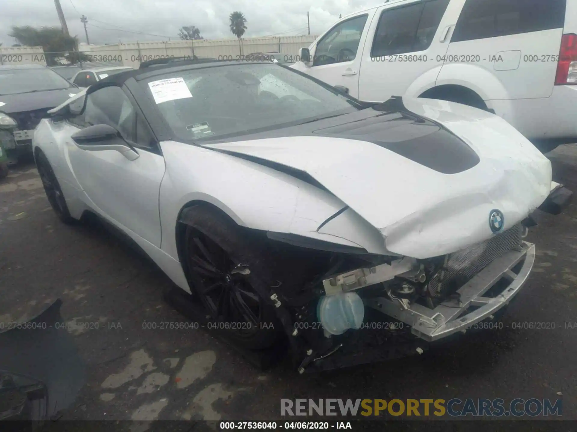 1 Фотография поврежденного автомобиля WBY2Z6C50KVB82797 BMW I8 2019