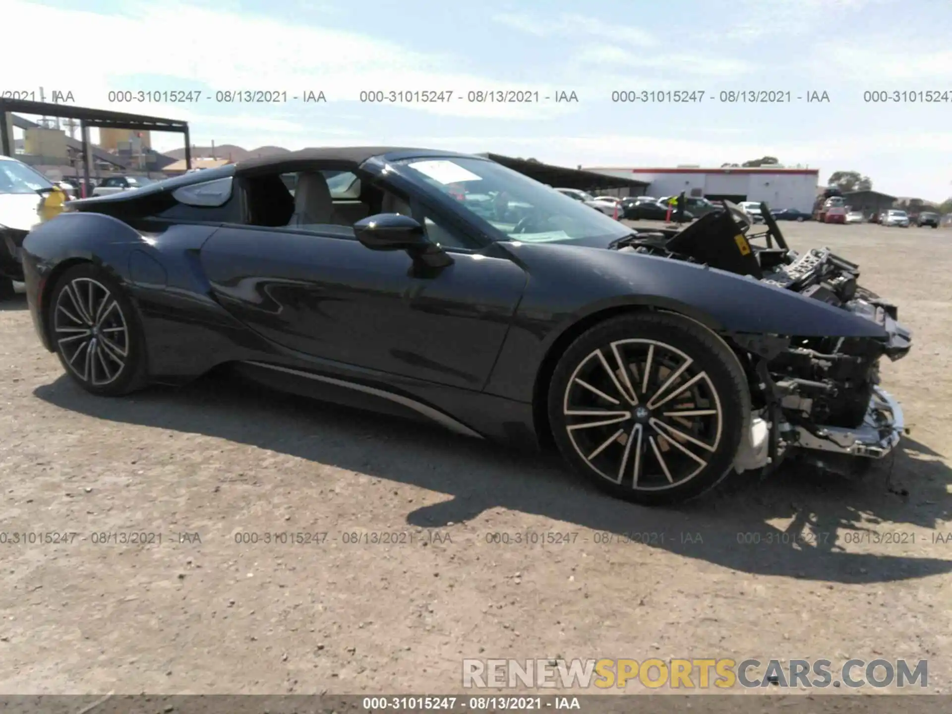 1 Photograph of a damaged car WBY2Z6C55K7E36198 BMW I8 2019