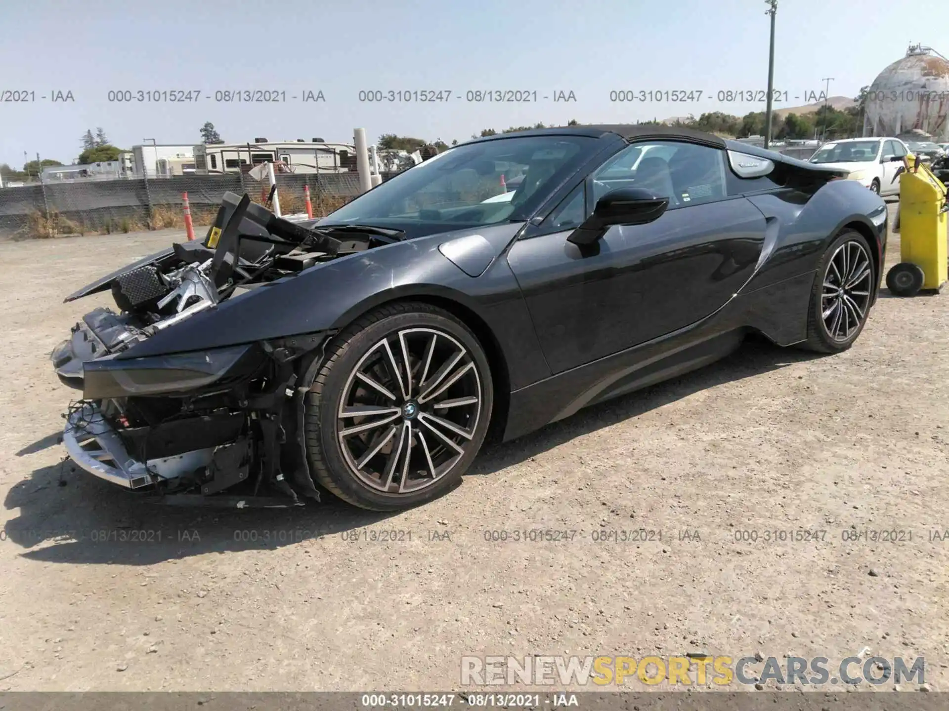 2 Photograph of a damaged car WBY2Z6C55K7E36198 BMW I8 2019