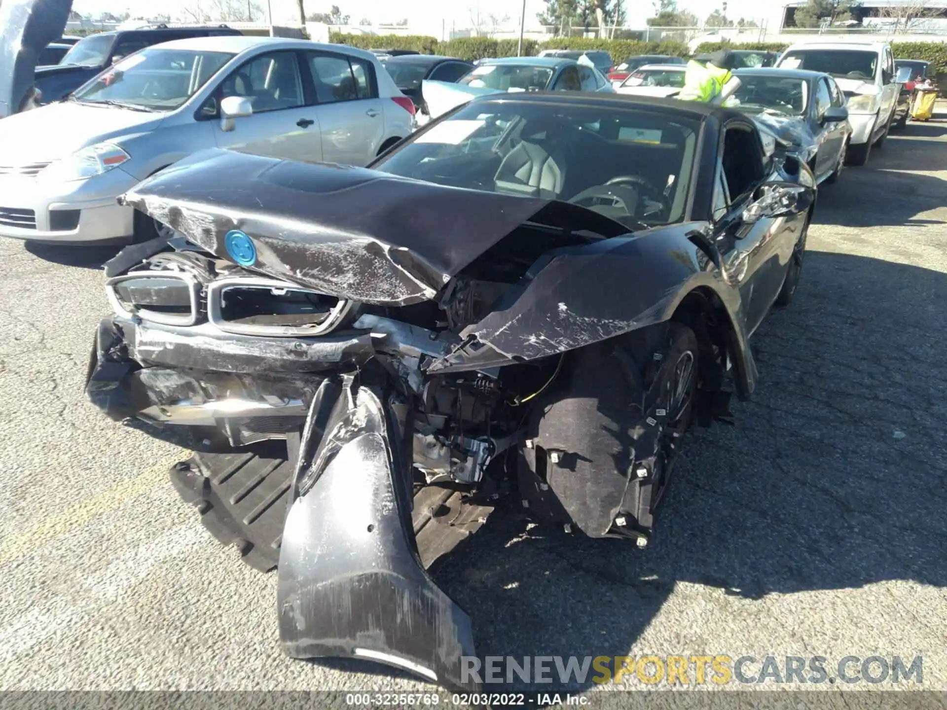 2 Photograph of a damaged car WBY2Z6C56KVG97836 BMW I8 2019