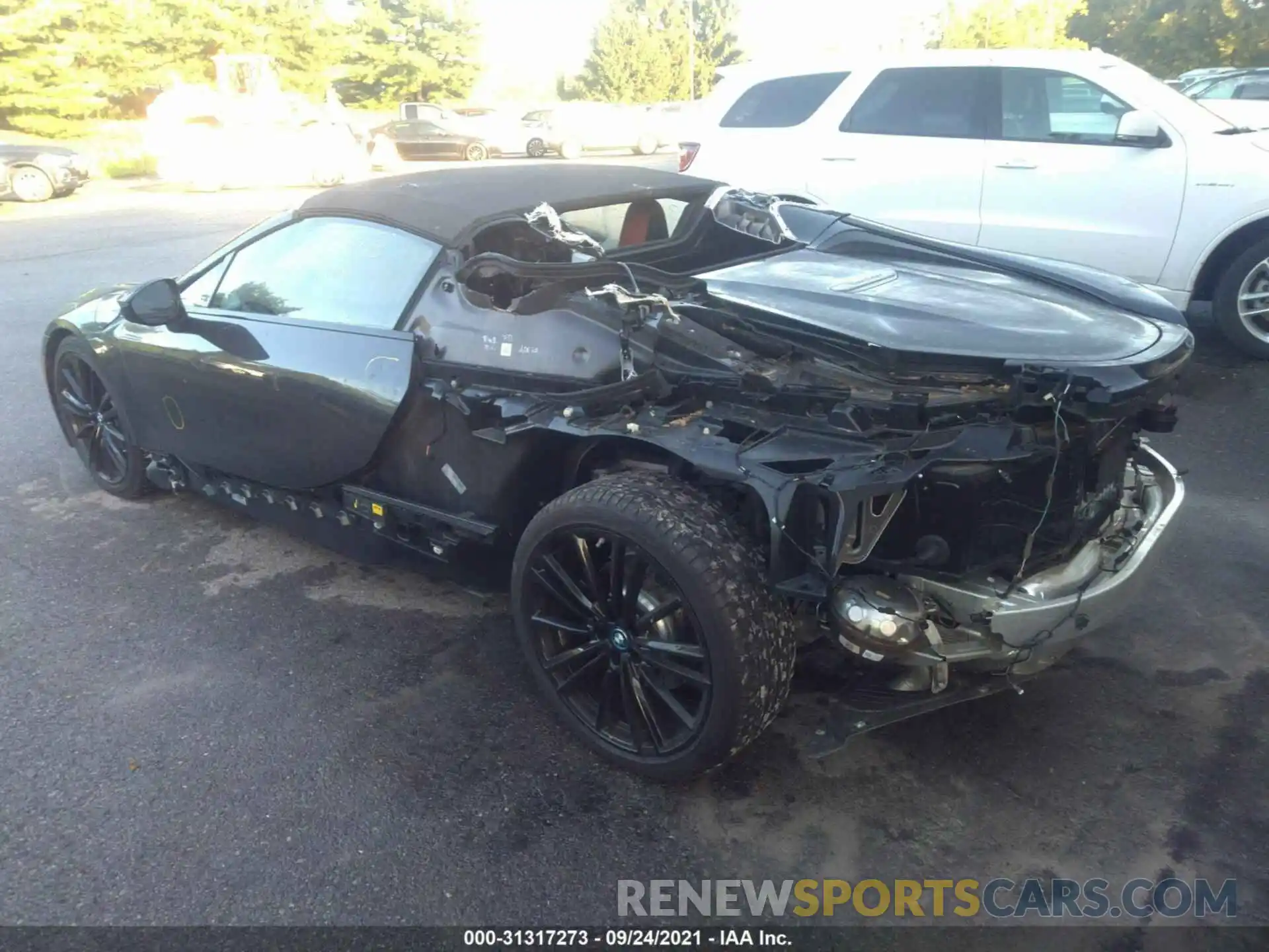 3 Photograph of a damaged car WBY2Z6C58K7D82475 BMW I8 2019