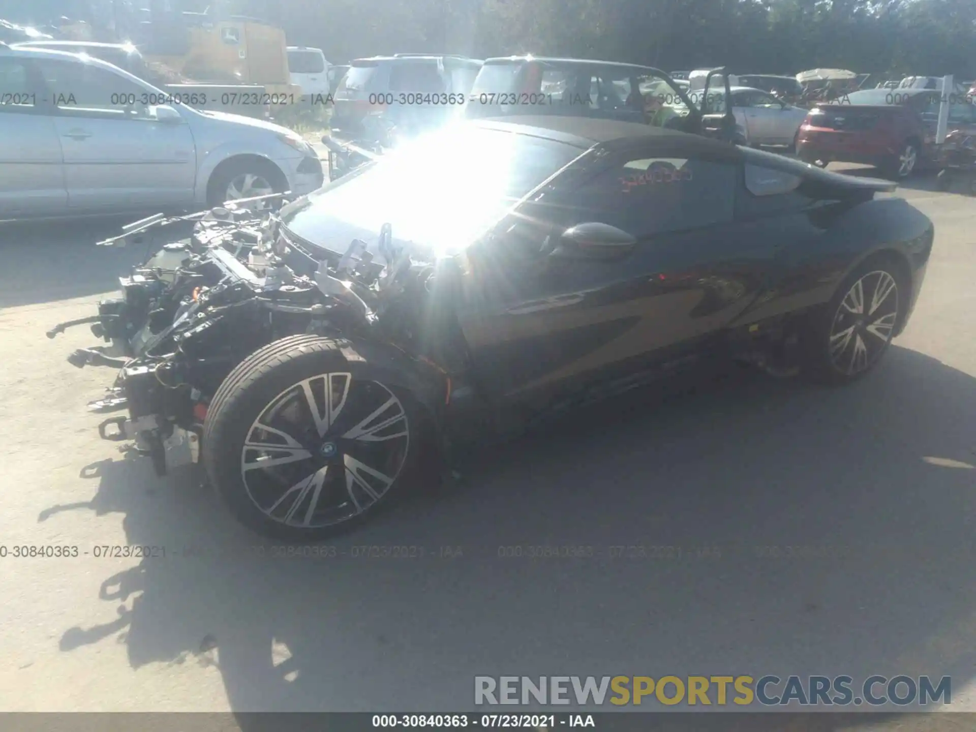 2 Photograph of a damaged car WBY2Z6C58KVB83034 BMW I8 2019