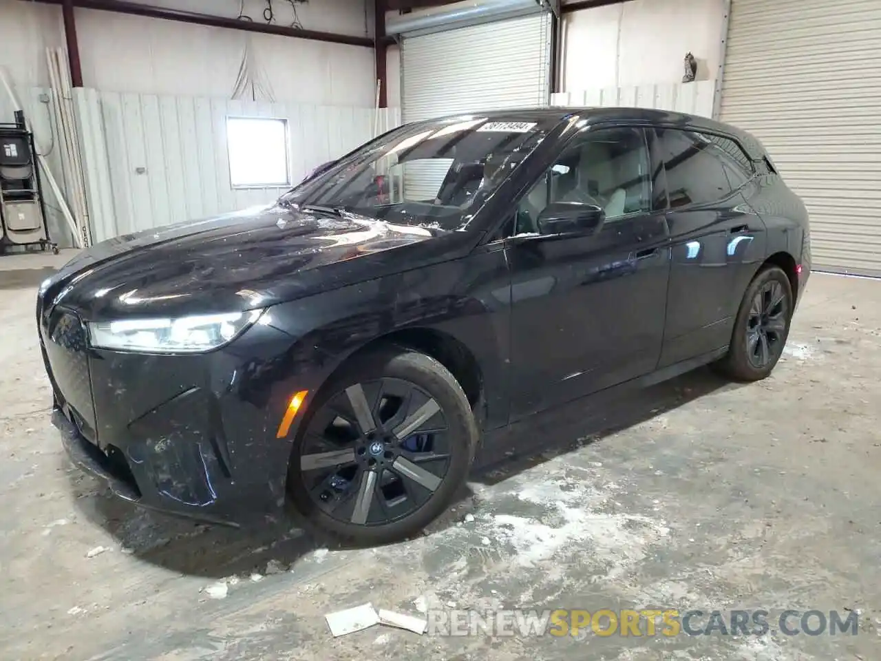 1 Photograph of a damaged car WB523CF0XRCP11429 BMW IX XDRIVE5 2024