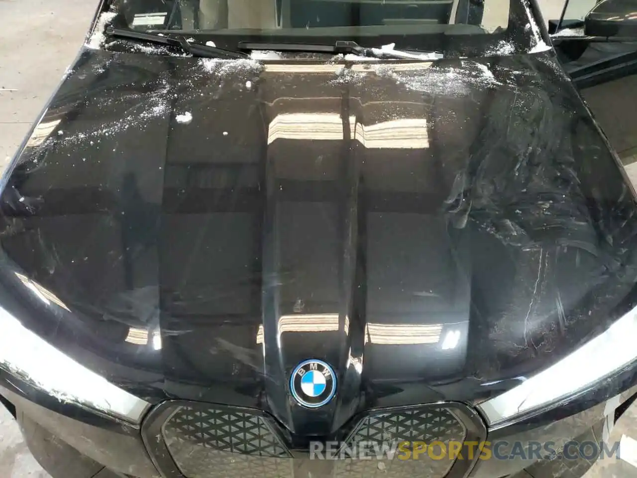 12 Photograph of a damaged car WB523CF0XRCP11429 BMW IX XDRIVE5 2024
