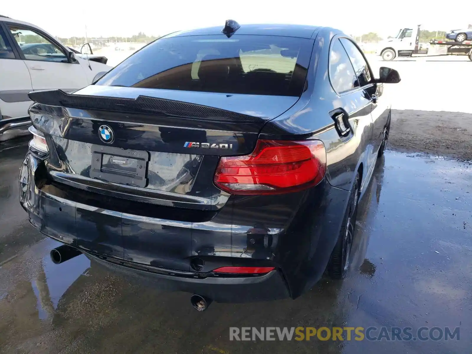 4 Photograph of a damaged car WBA2J5C59KVC07700 BMW M2 2019