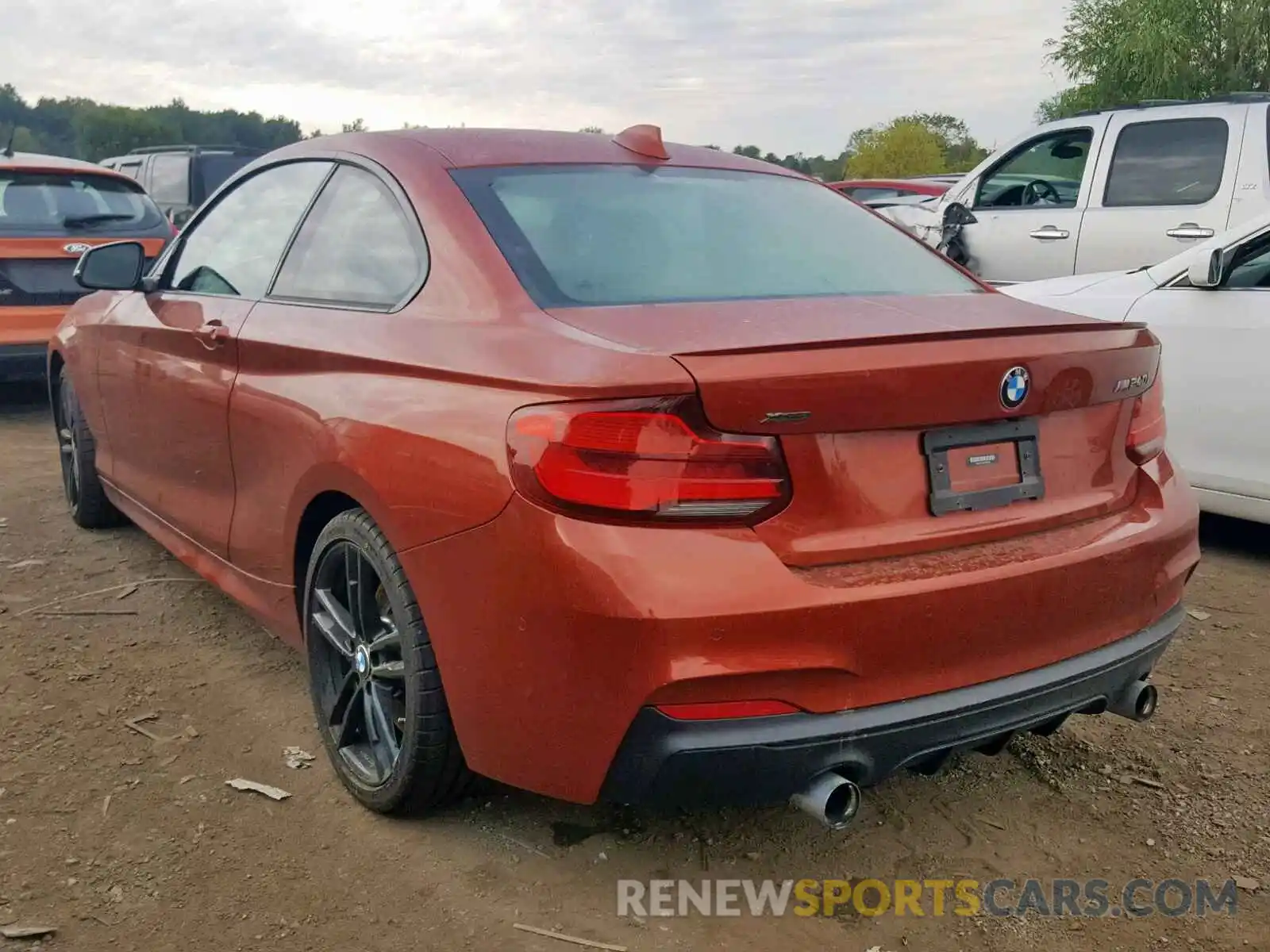 3 Photograph of a damaged car WBA2J7C51K7D34392 BMW M2 2019