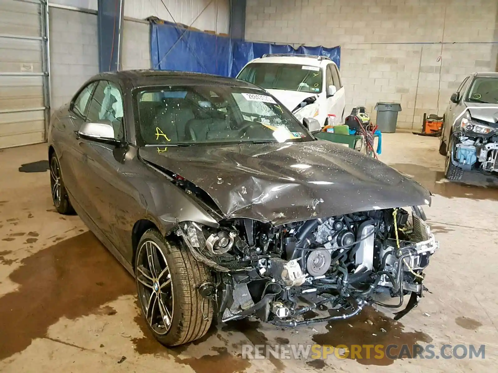 1 Photograph of a damaged car WBA2J7C56KVD61339 BMW M2 2019
