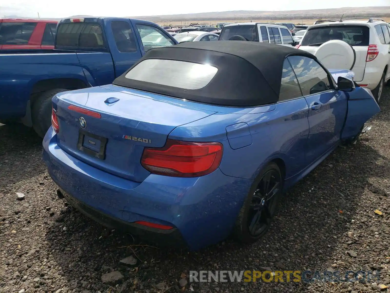 4 Photograph of a damaged car WBA2N3C59KVE46317 BMW M2 2019