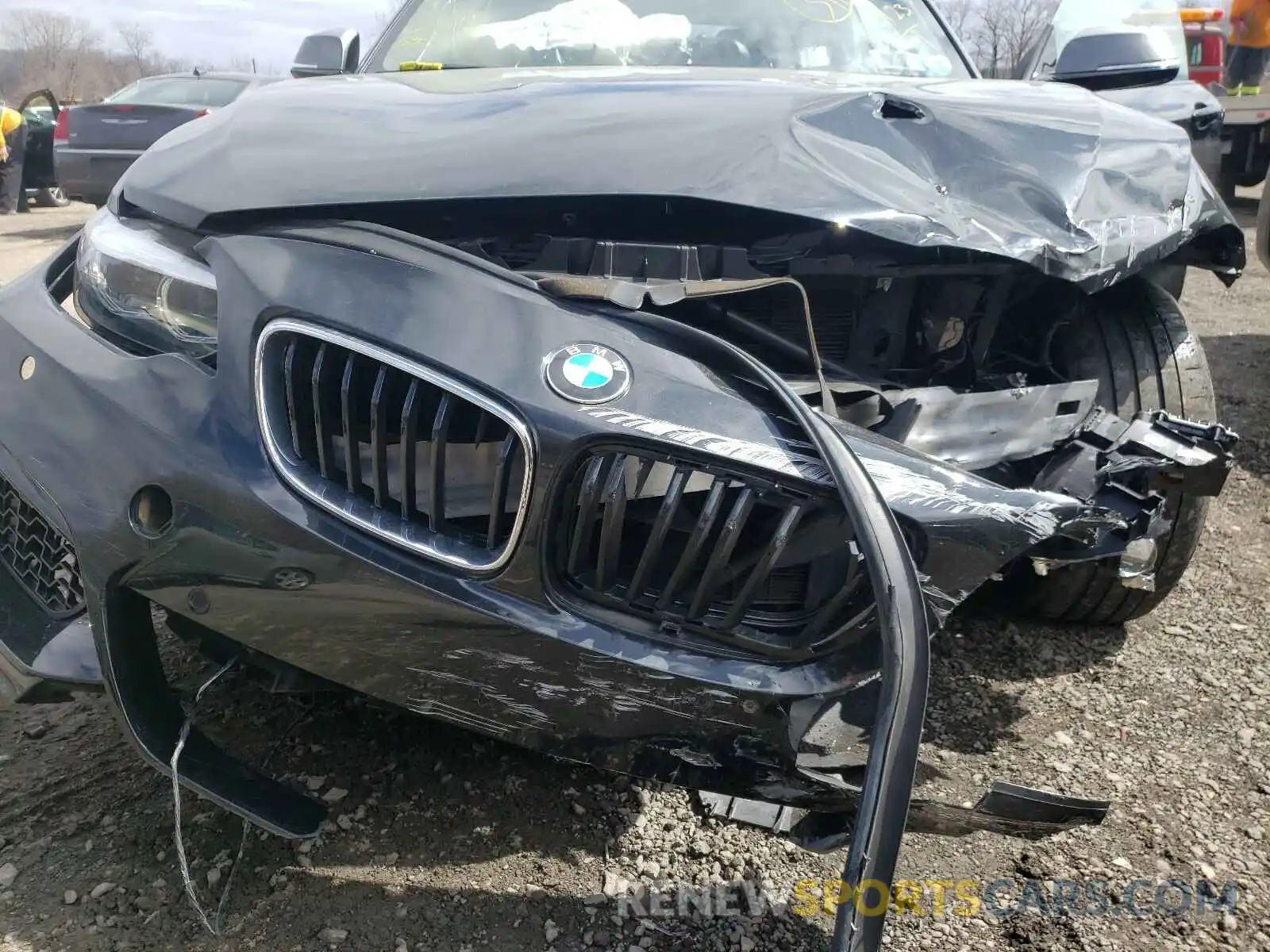 7 Photograph of a damaged car WBA2N3C59KVE46379 BMW M2 2019