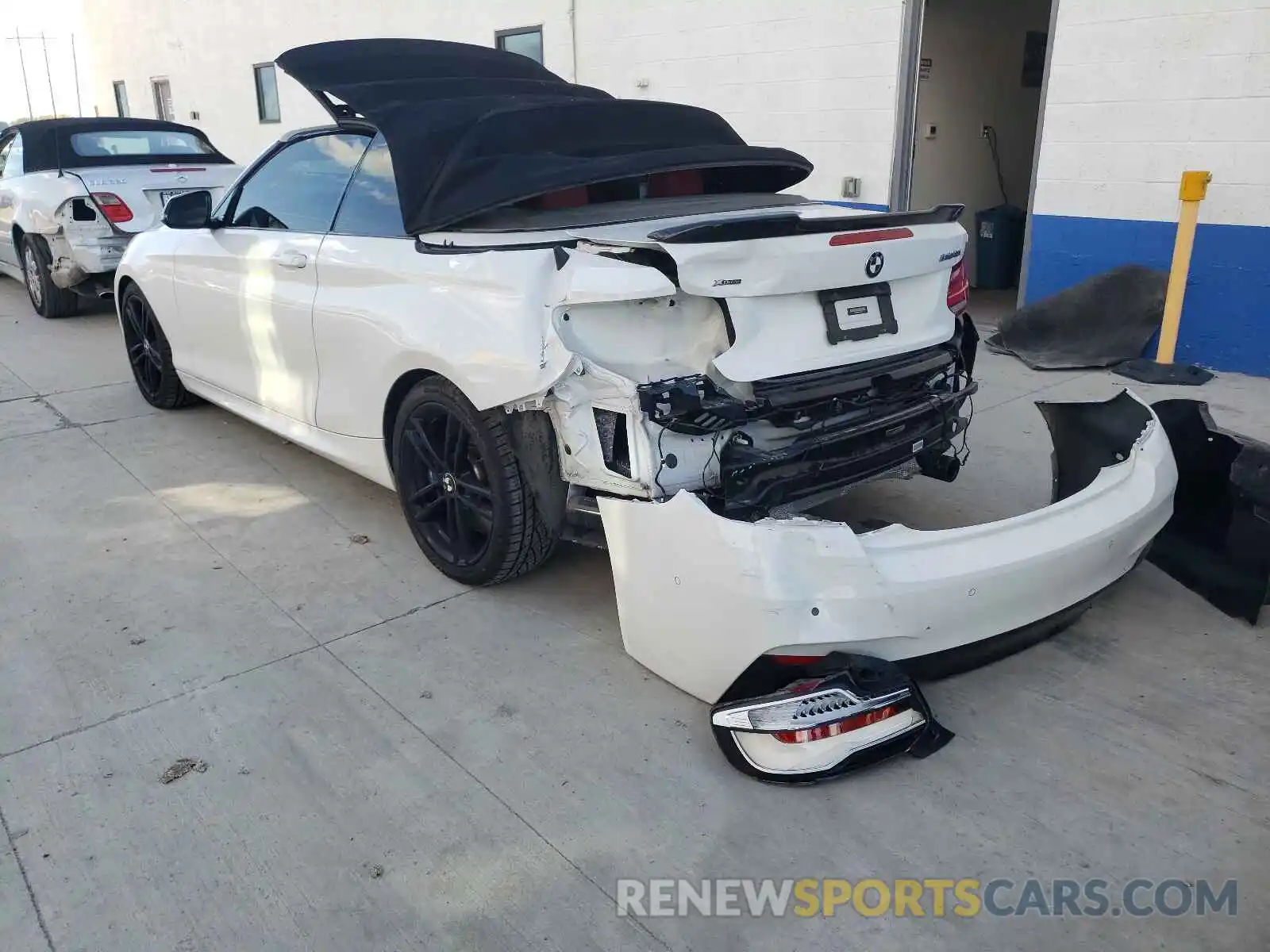 3 Photograph of a damaged car WBA2N3C5XKVJ57332 BMW M2 2019