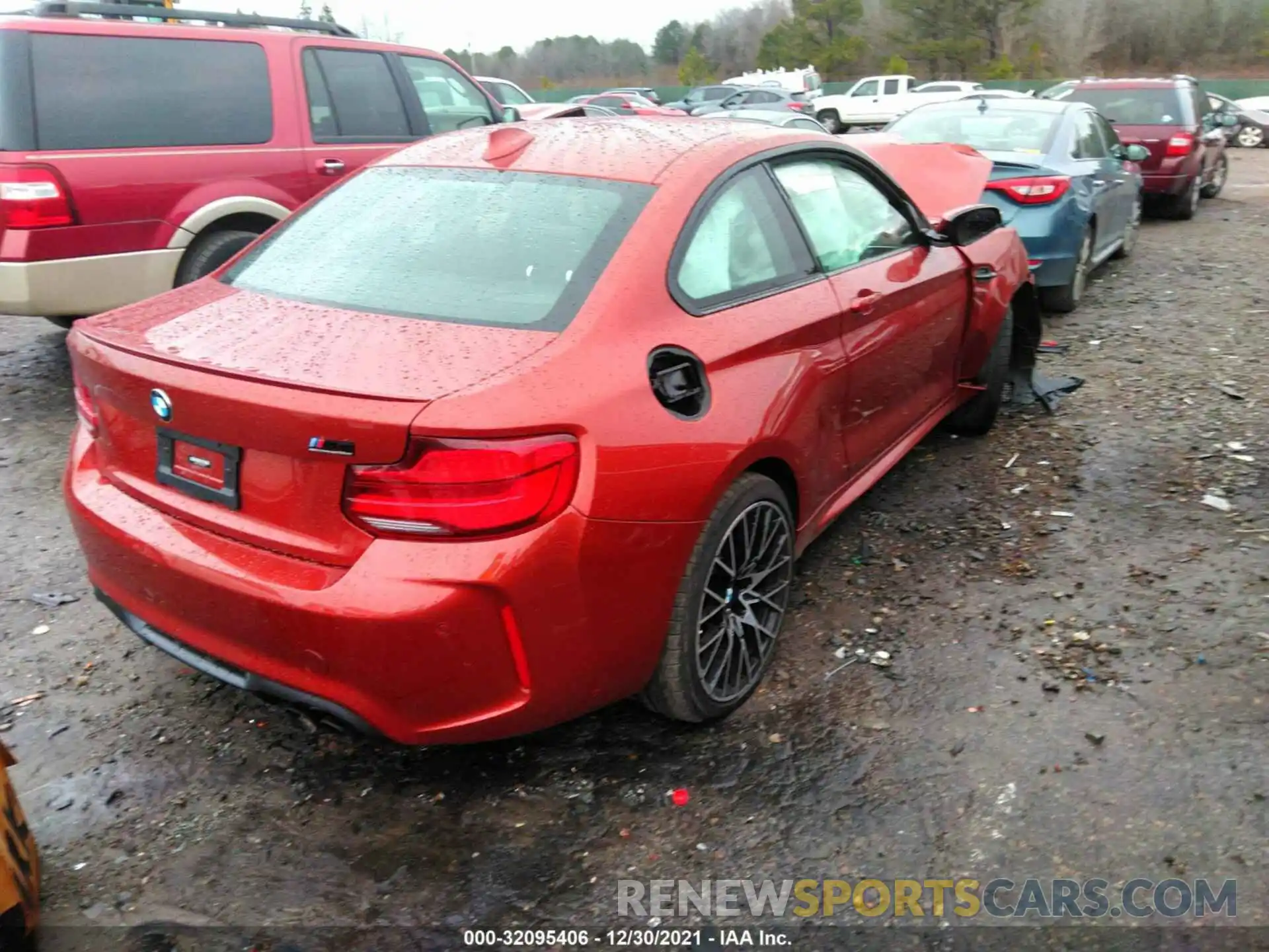 4 Photograph of a damaged car WBS2U7C51K7D43189 BMW M2 2019