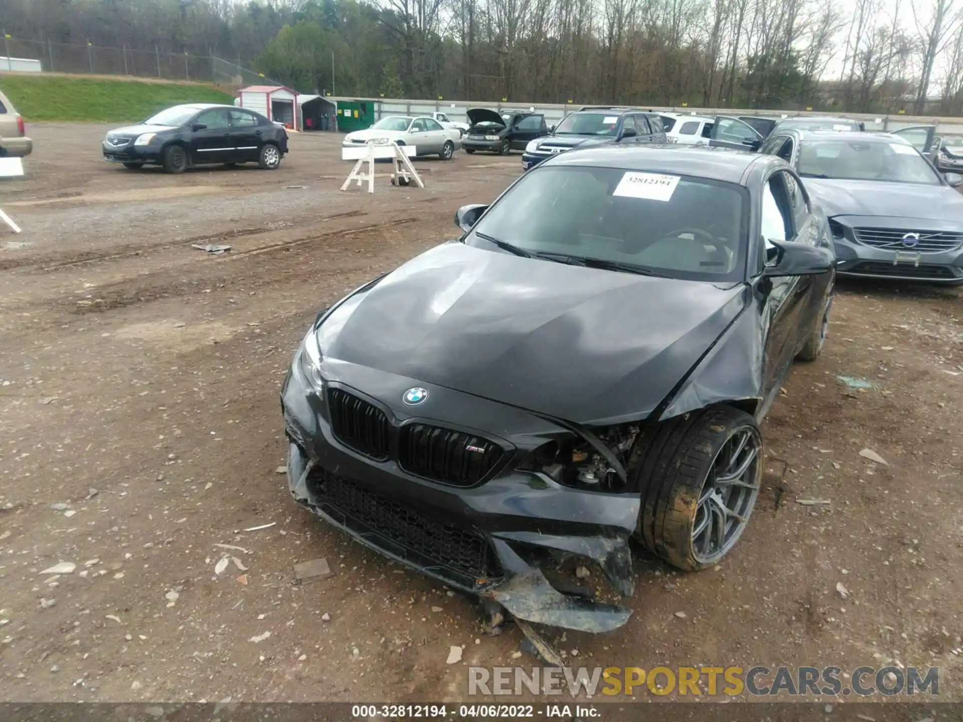 6 Photograph of a damaged car WBS2U7C52K7D10217 BMW M2 2019