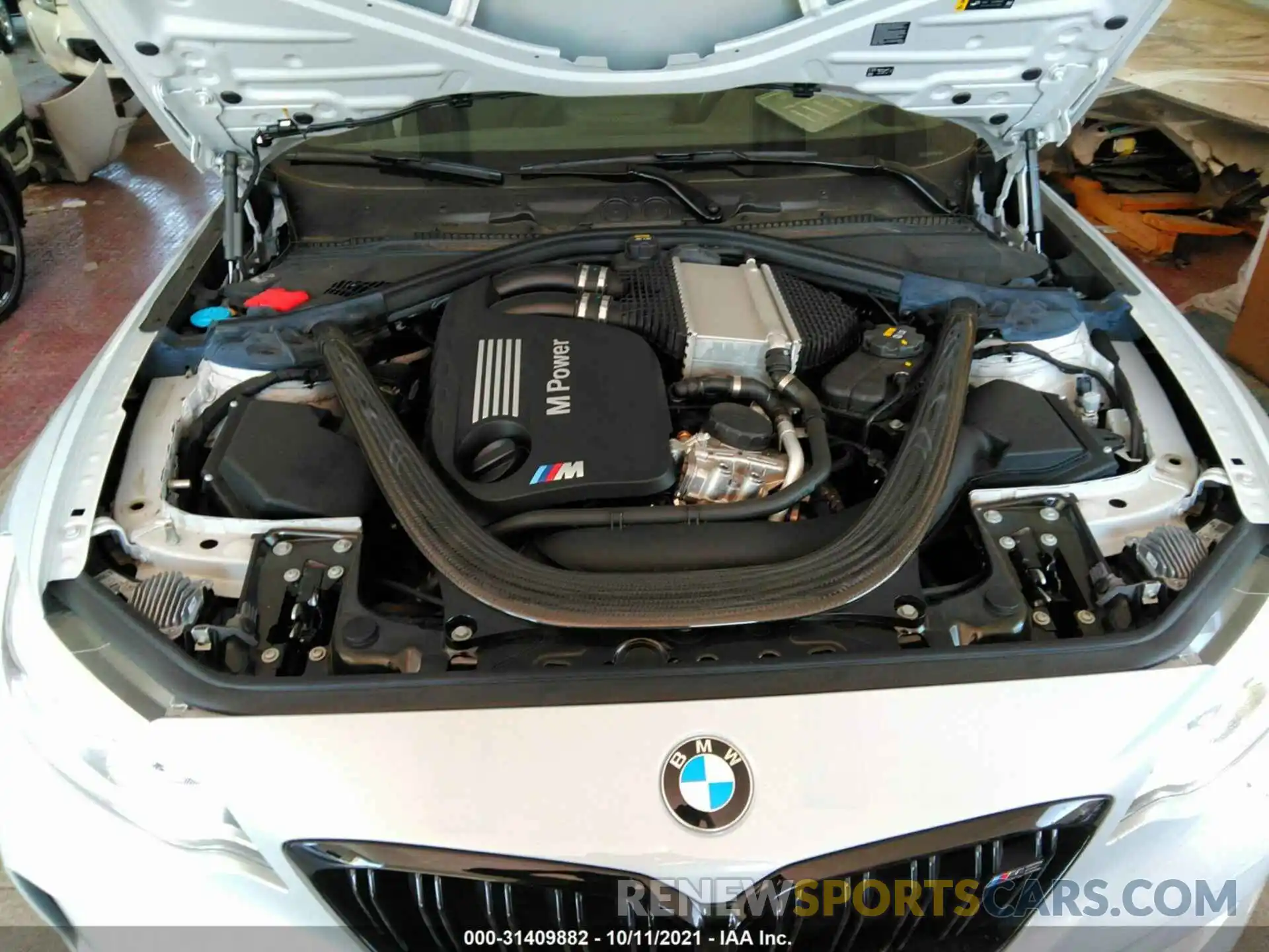 10 Фотография поврежденного автомобиля WBS2U7C53K7D17256 BMW M2 2019