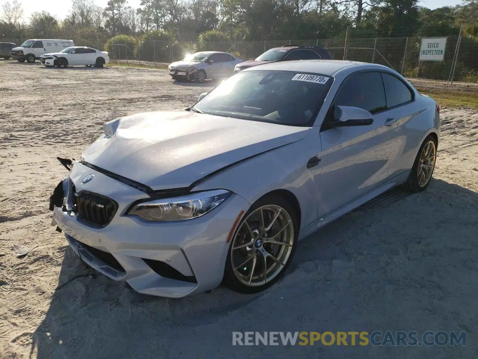 2 Photograph of a damaged car WBS2U7C56K7D14318 BMW M2 2019