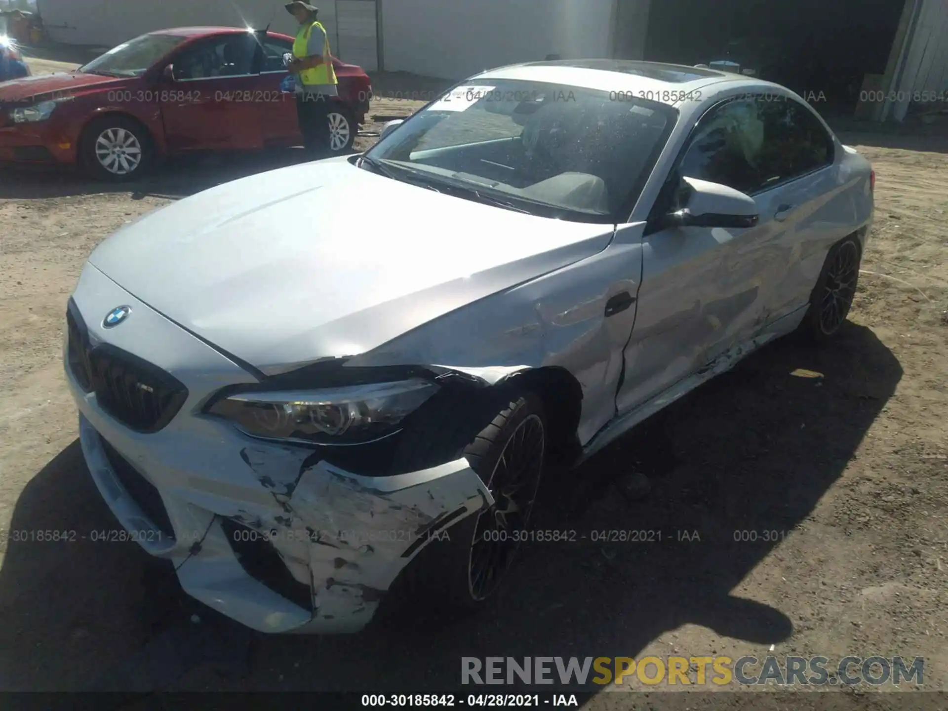 2 Photograph of a damaged car WBS2U7C56KVB09223 BMW M2 2019