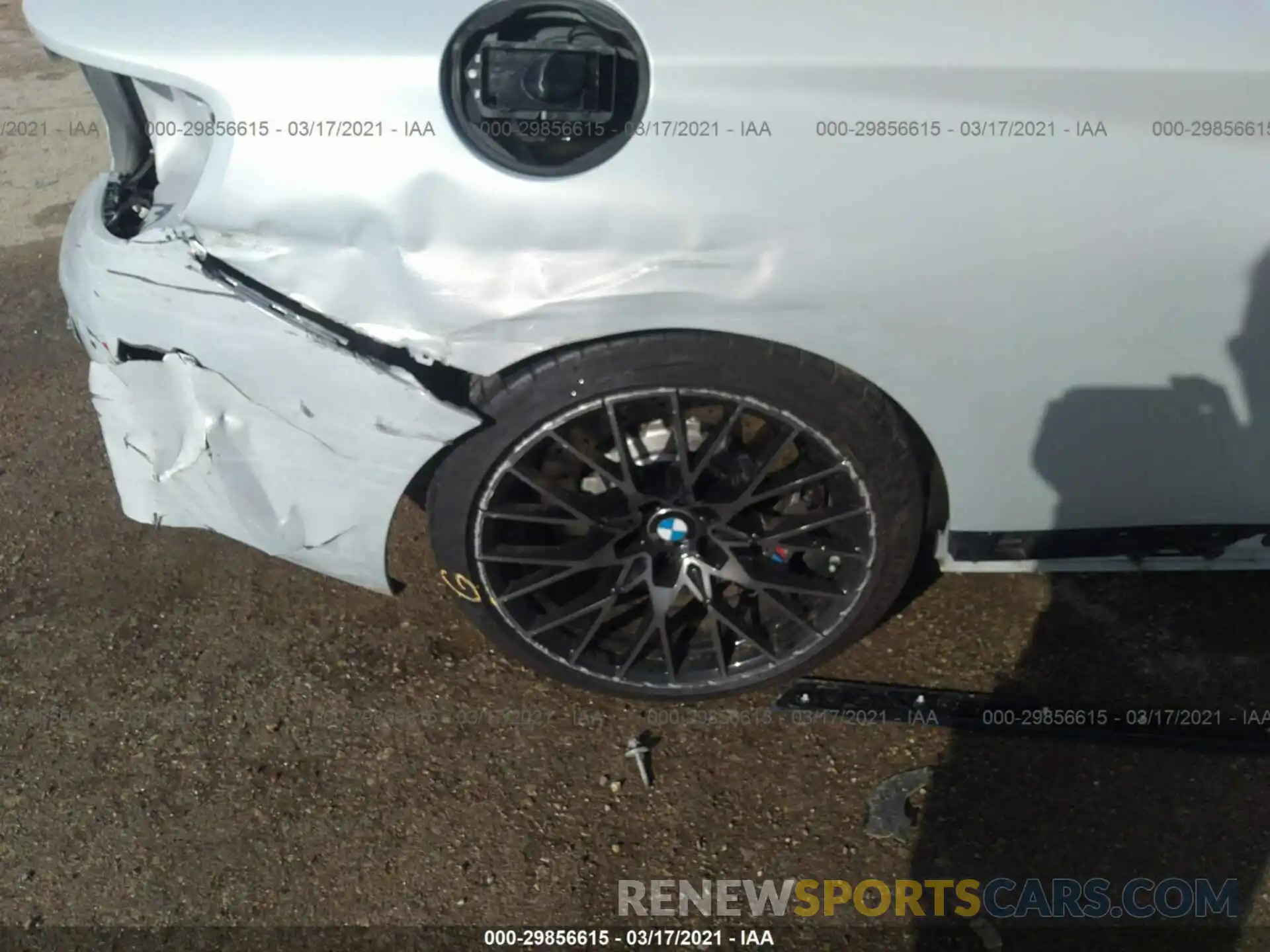 15 Photograph of a damaged car WBS2U7C57K7D03439 BMW M2 2019