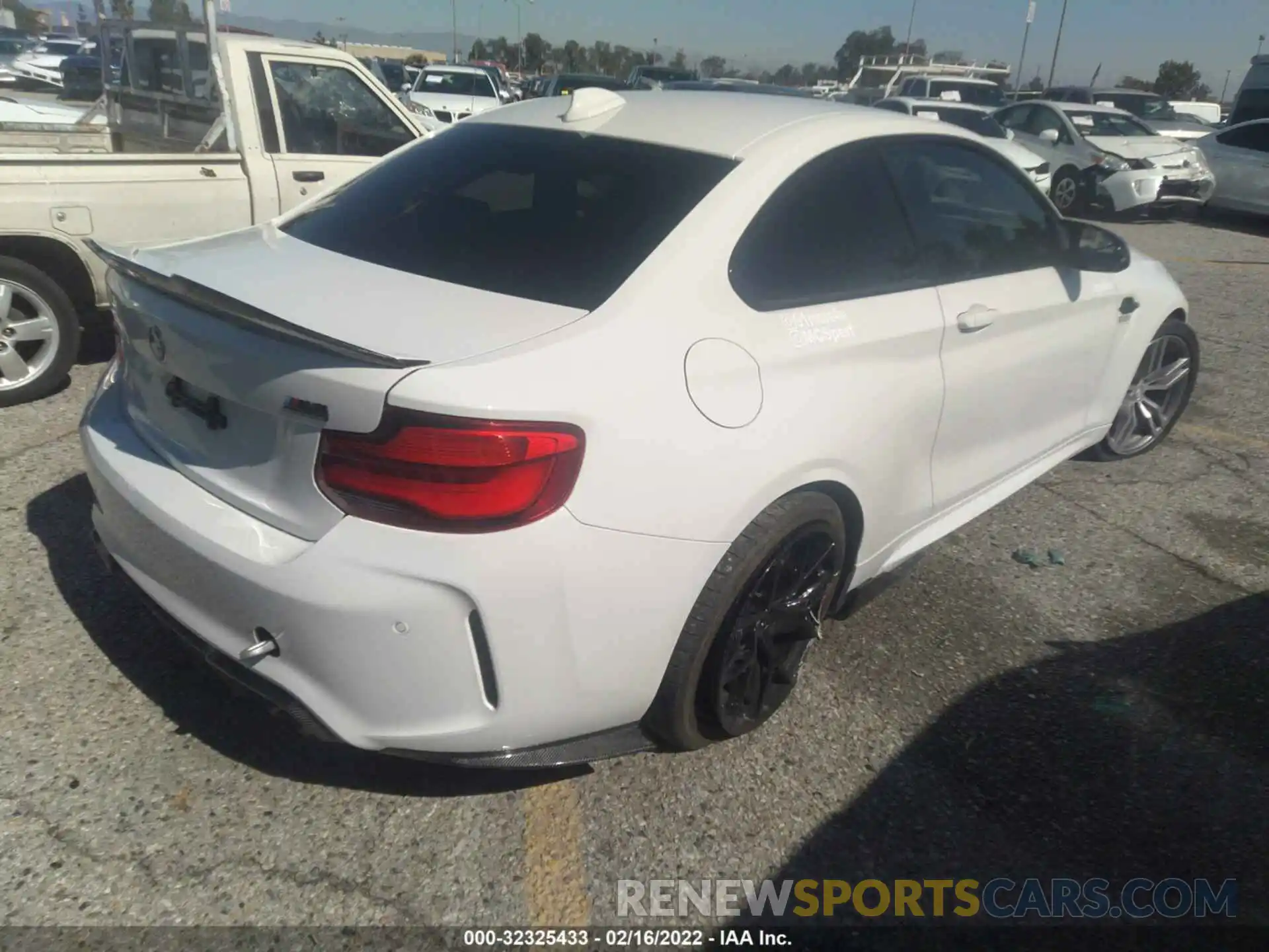 4 Photograph of a damaged car WBS2U7C57K7D35131 BMW M2 2019