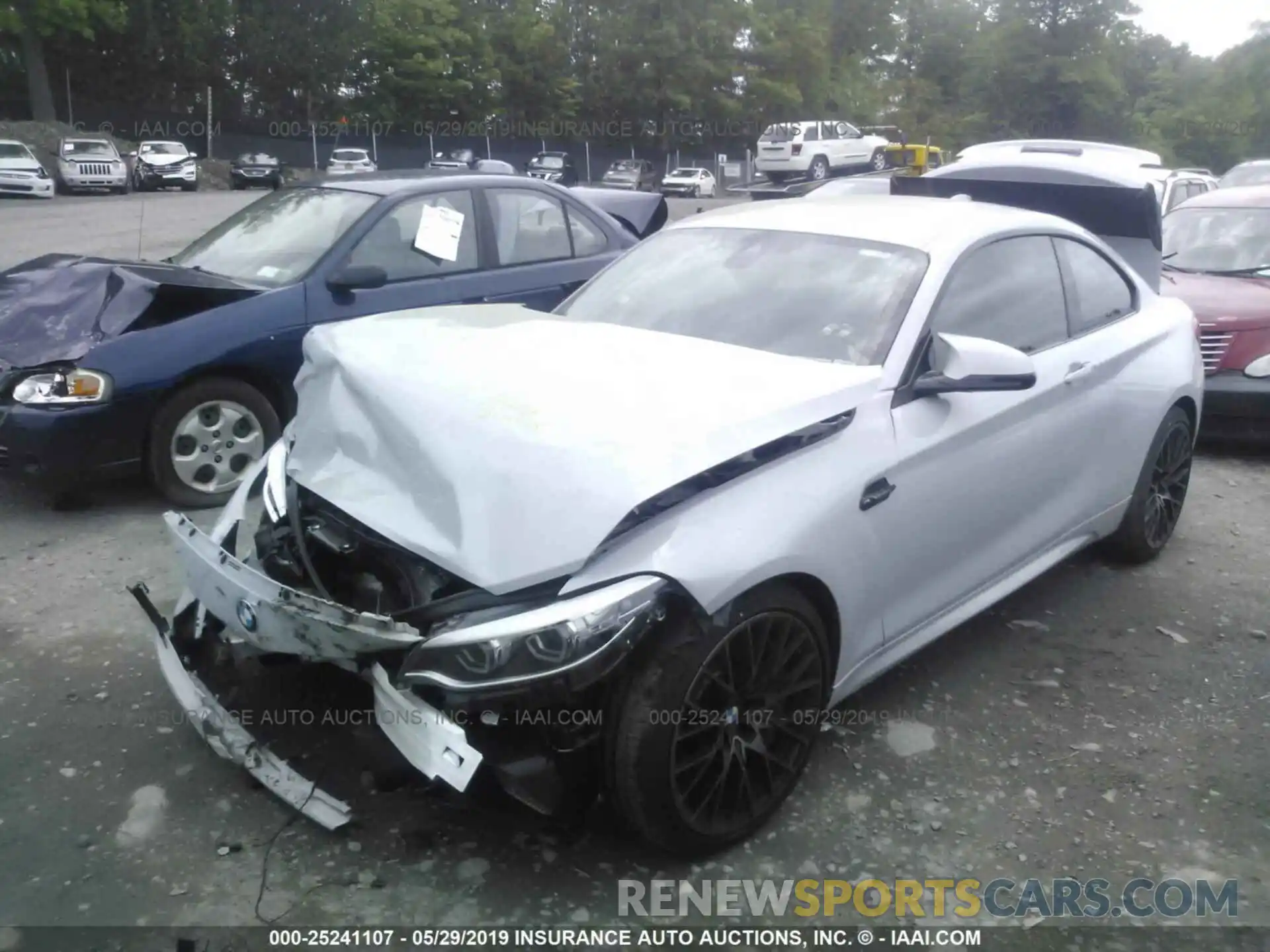 2 Photograph of a damaged car WBS2U7C5XKVJ07455 BMW M2 2019