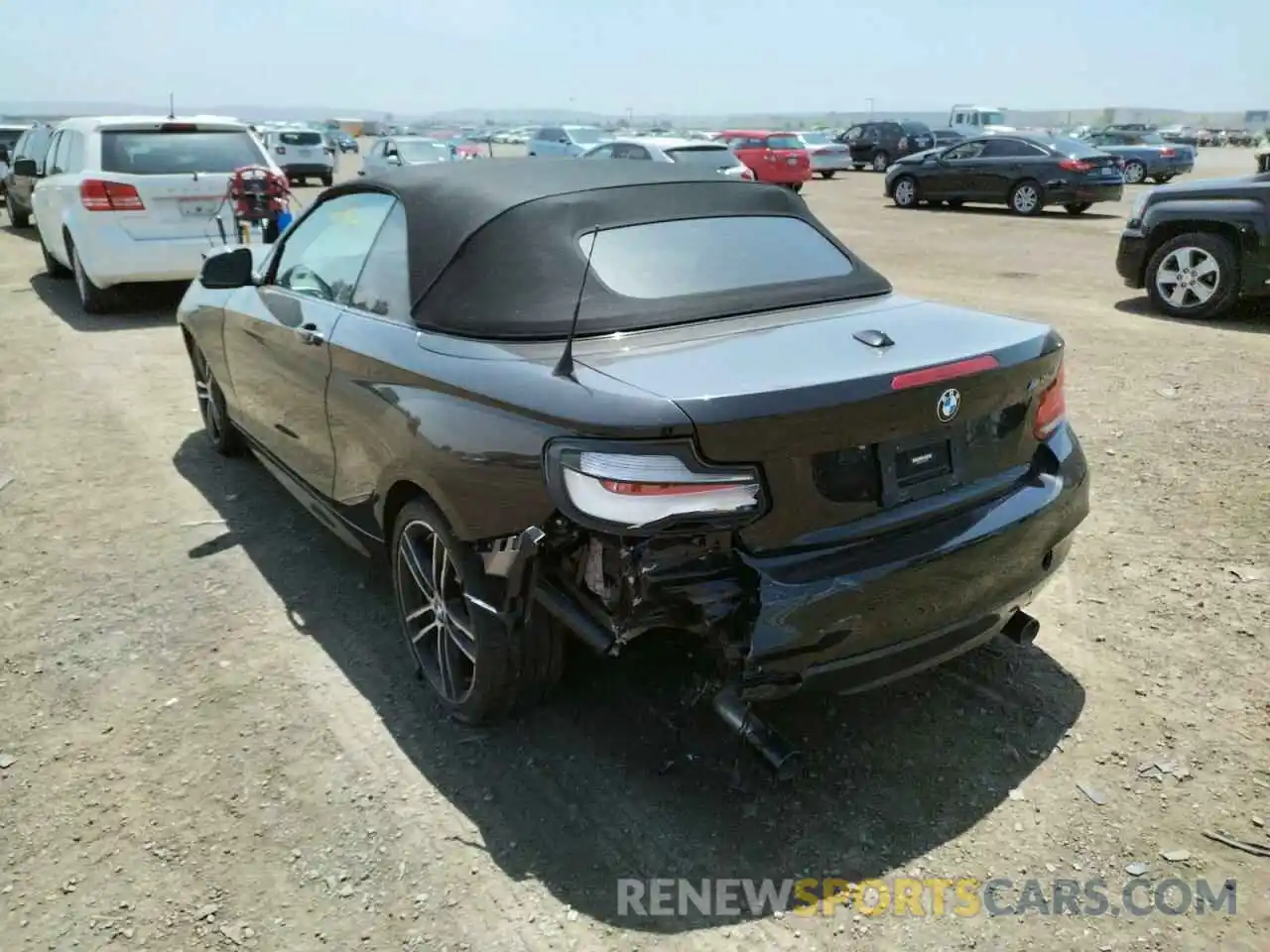 3 Photograph of a damaged car WBA2N1C07L7E97281 BMW M2 2020