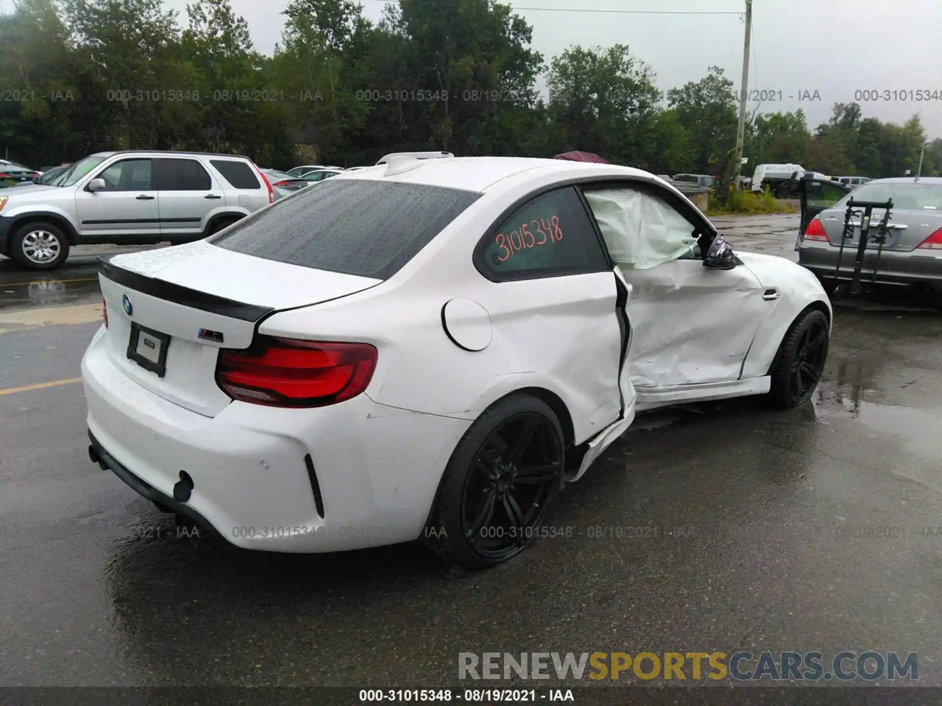 4 Photograph of a damaged car WBS2U7C00L7E16994 BMW M2 2020