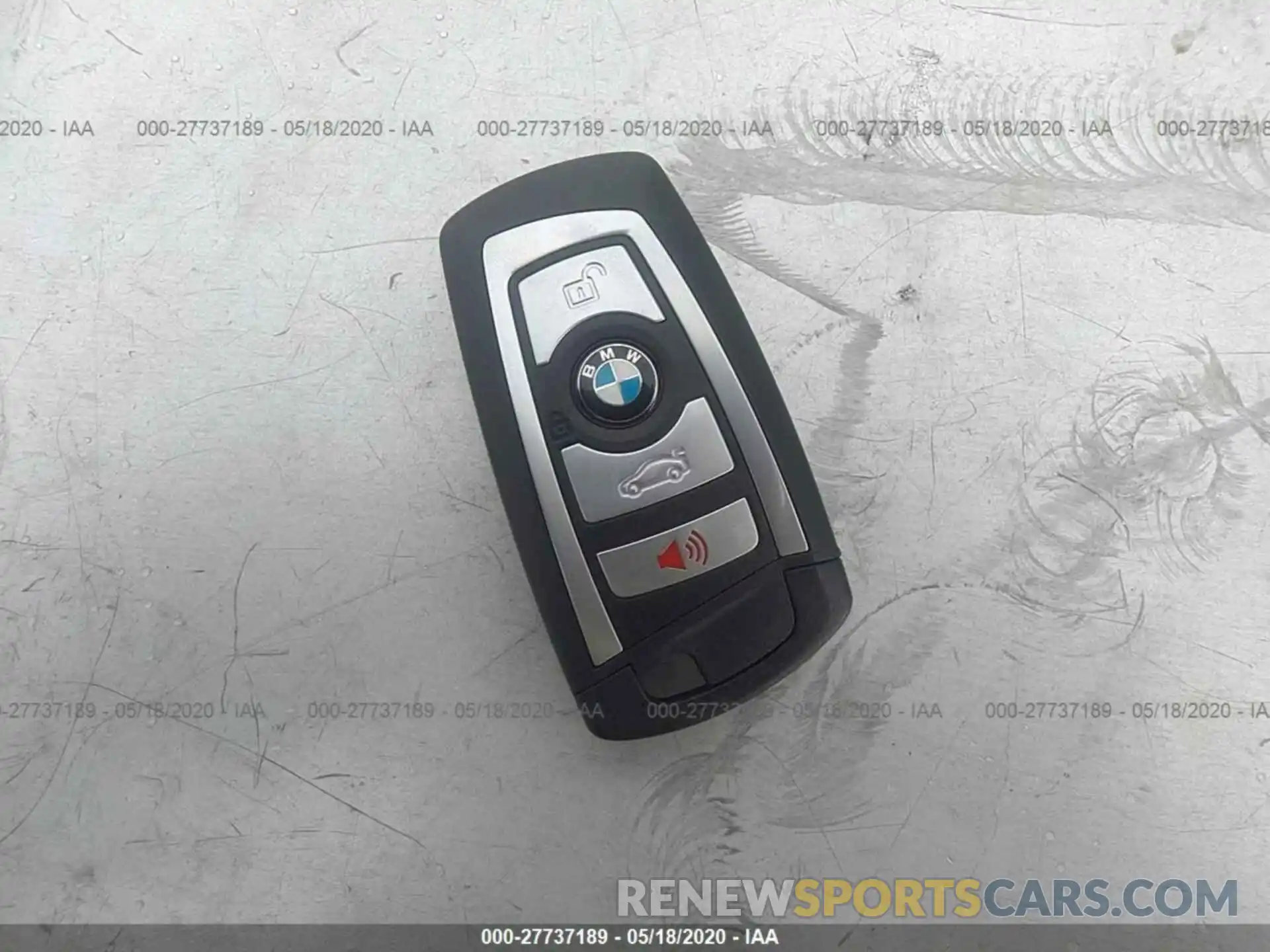 11 Photograph of a damaged car WBS2U7C00L7E68187 BMW M2 2020
