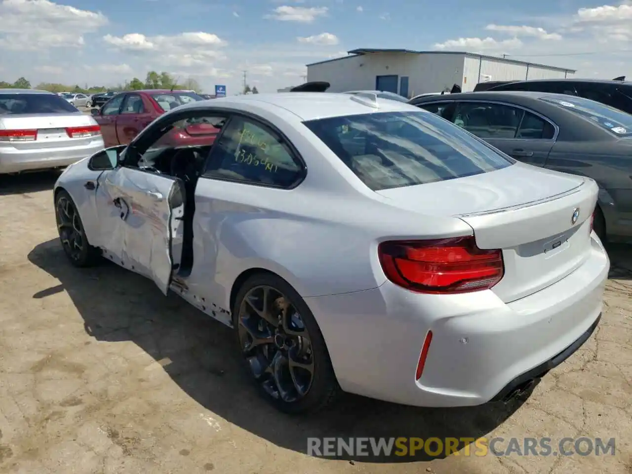 3 Photograph of a damaged car WBS2U7C01L7E69736 BMW M2 2020