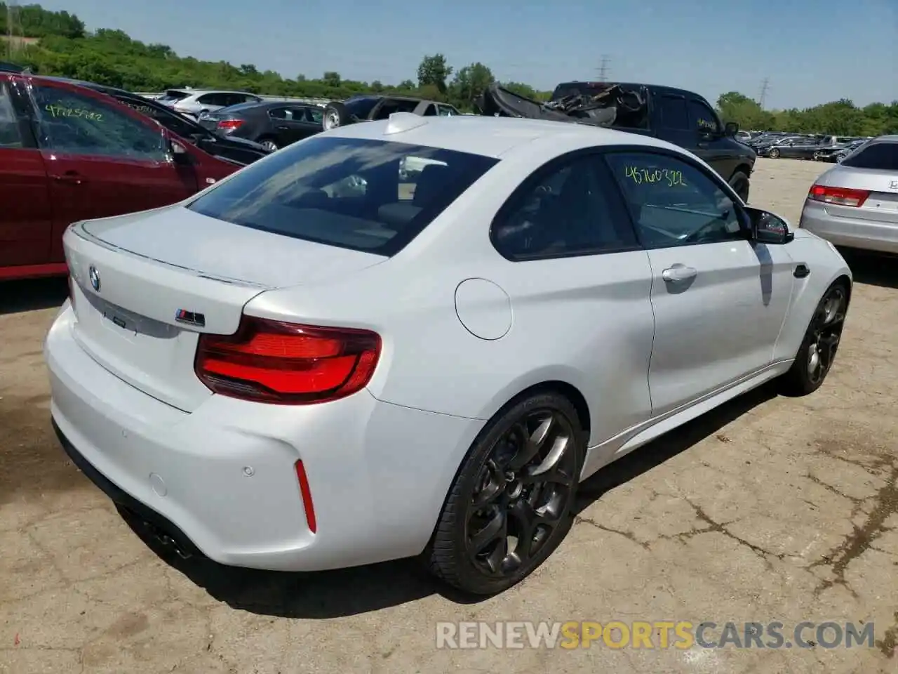 4 Photograph of a damaged car WBS2U7C01L7E69736 BMW M2 2020