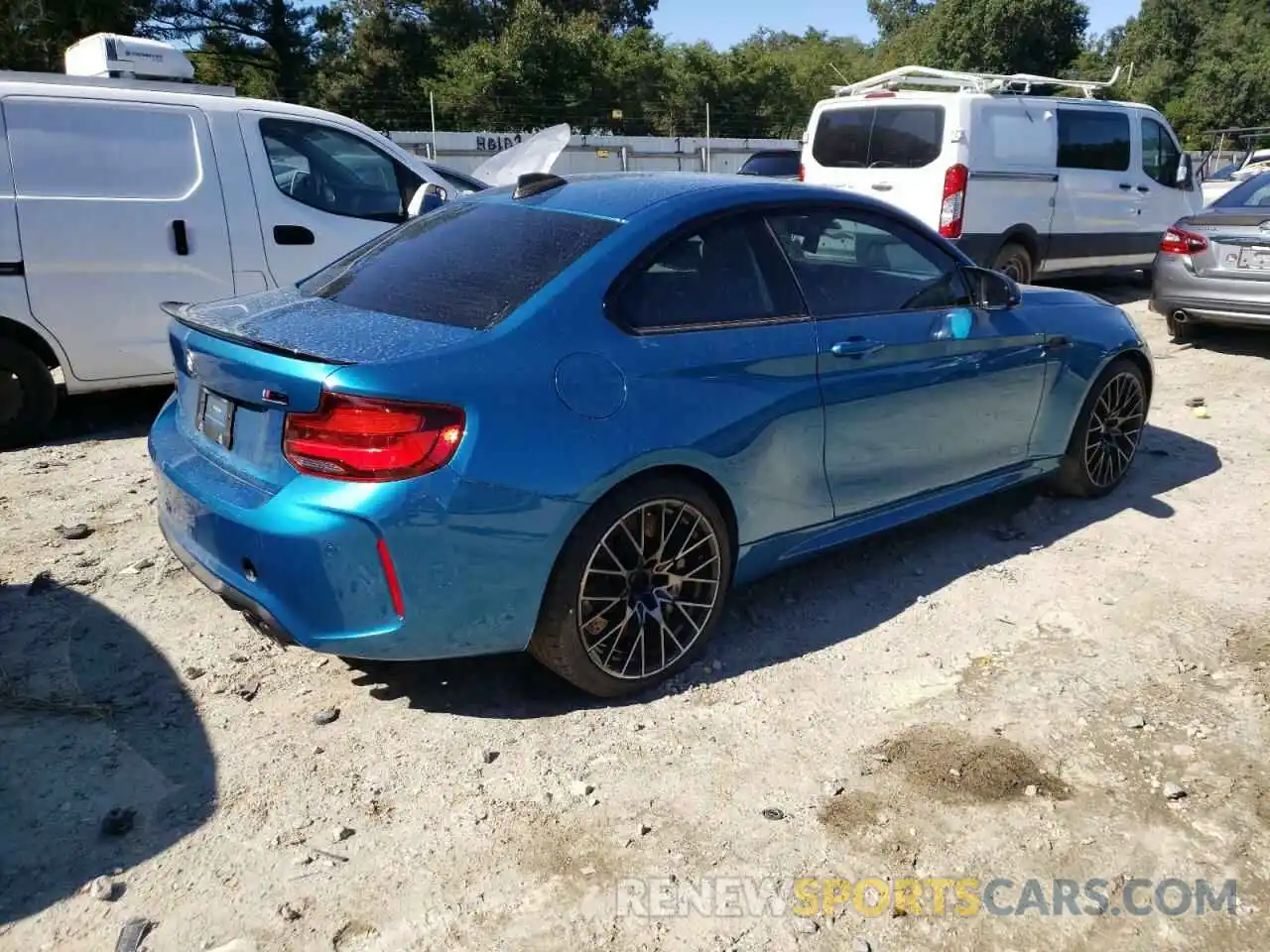 4 Photograph of a damaged car WBS2U7C01L7E83068 BMW M2 2020