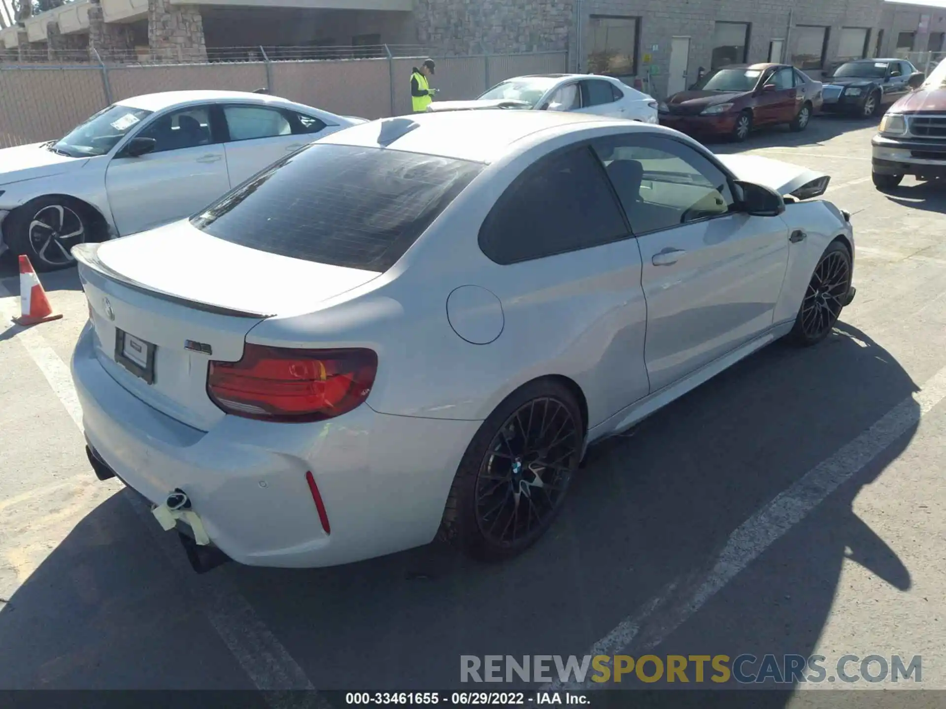 4 Photograph of a damaged car WBS2U7C01L7F01133 BMW M2 2020