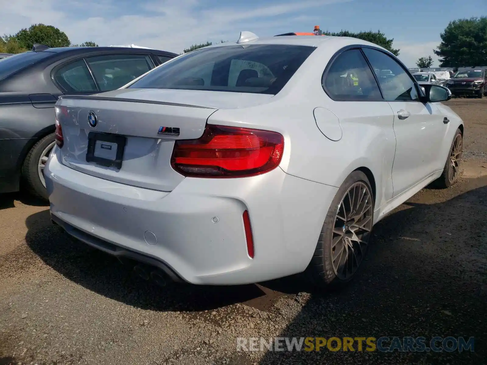 4 Photograph of a damaged car WBS2U7C02L7D73131 BMW M2 2020