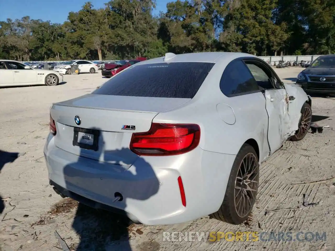 4 Photograph of a damaged car WBS2U7C04L7E43700 BMW M2 2020